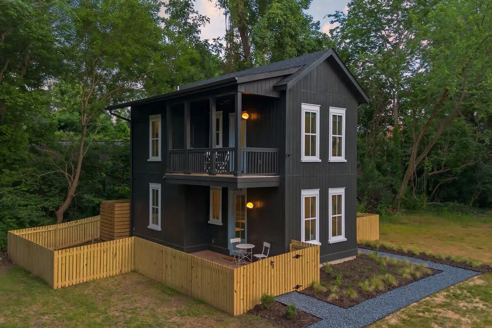 Comfy 1-BR Home Near DPAC & Bulls Stadium