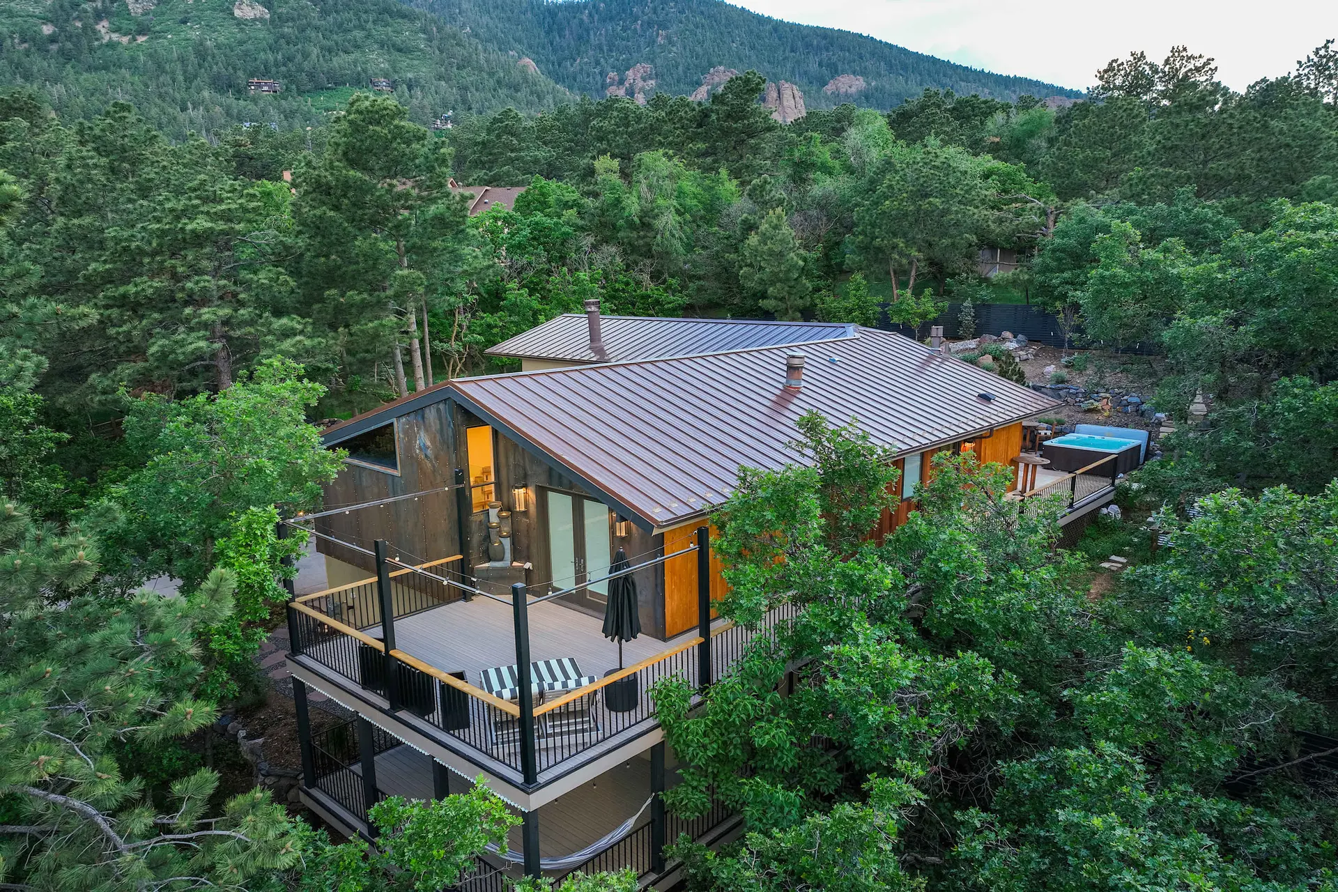 Broadmoor Bliss | Waterfalls & Wildlife | Spa, Gym