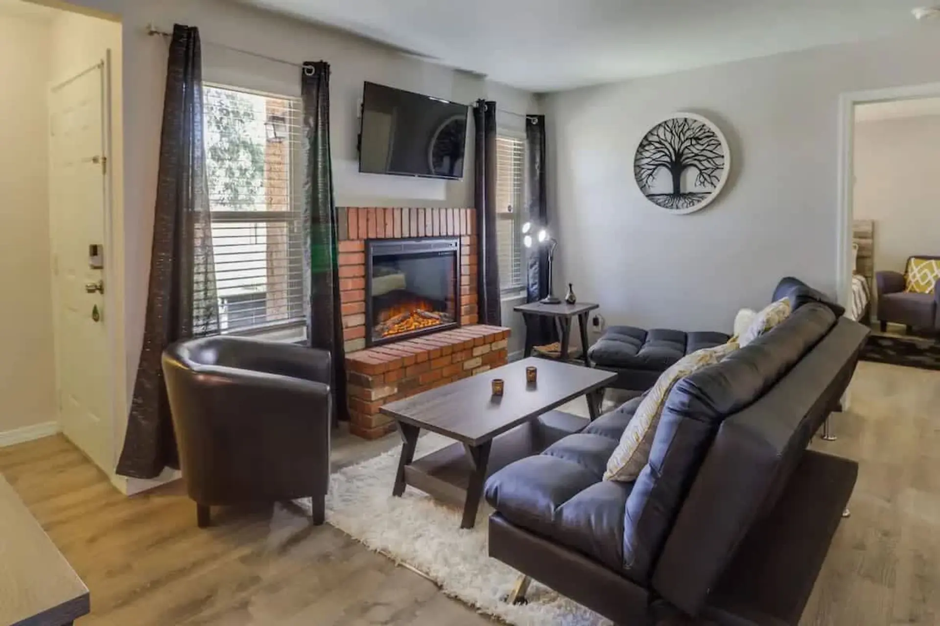 Centrally Located Condo w/ Heated Pool | Spa| Gym
