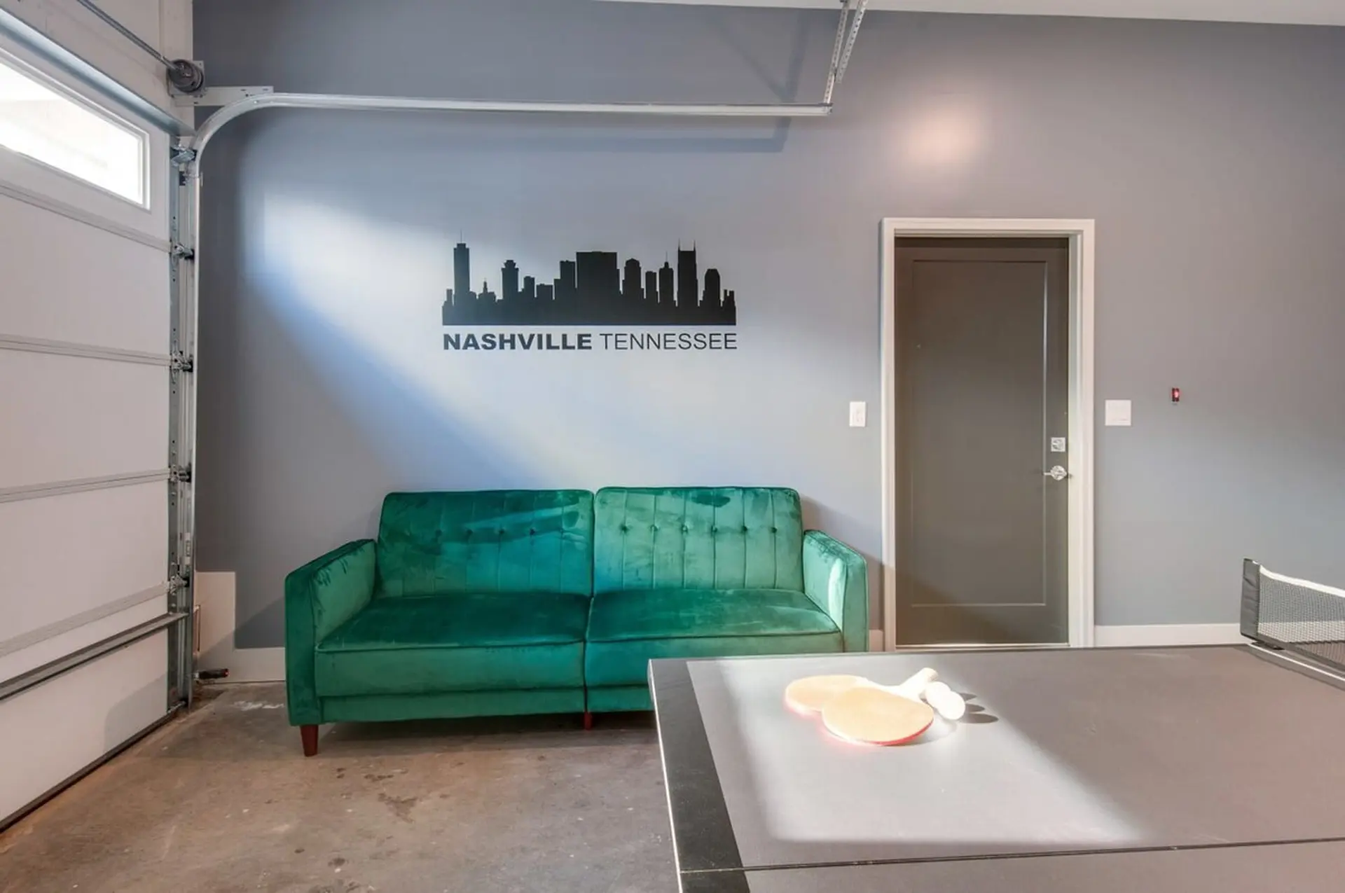 Skyline Views + Game Room for Summer
