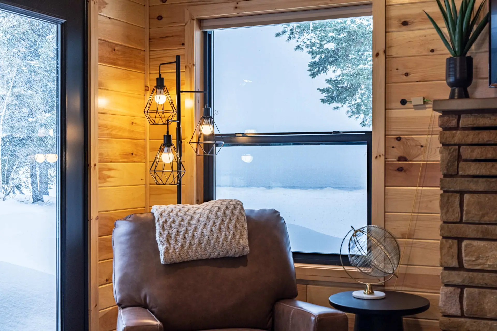New Cabin|Snowmobiling ORV |Stunning Views