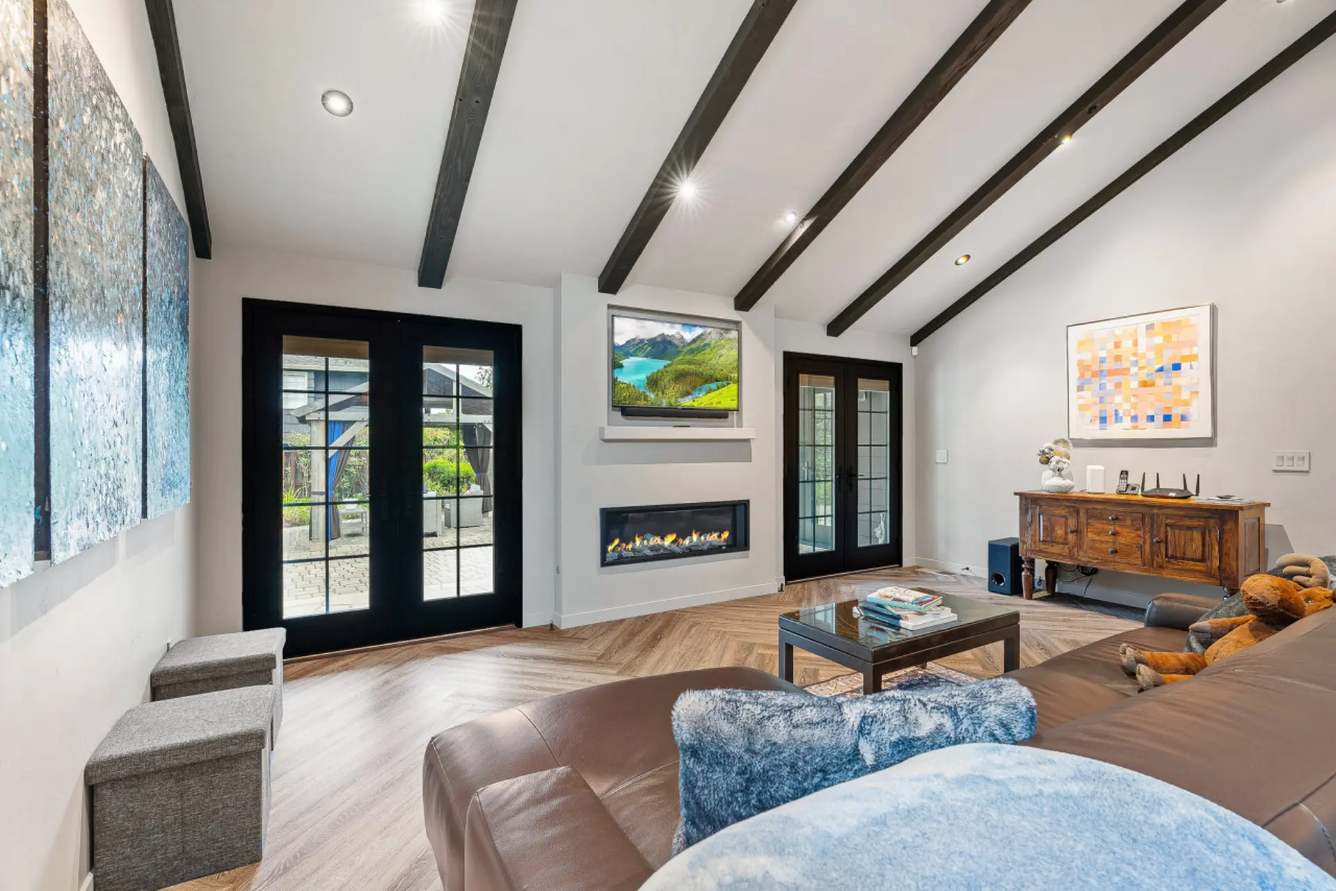 Carmel Oasis | Private & Secure | Dog & EV