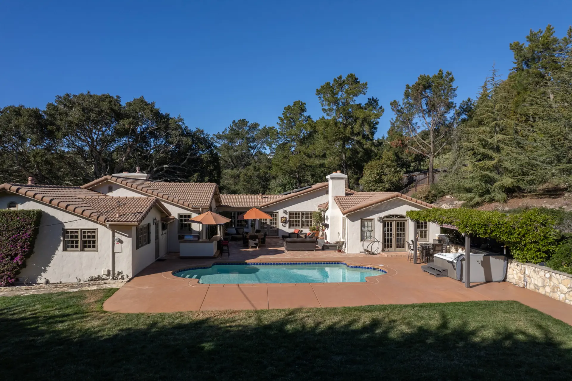 Carmel Refuge | A Luxury Retreat | Hot Tub