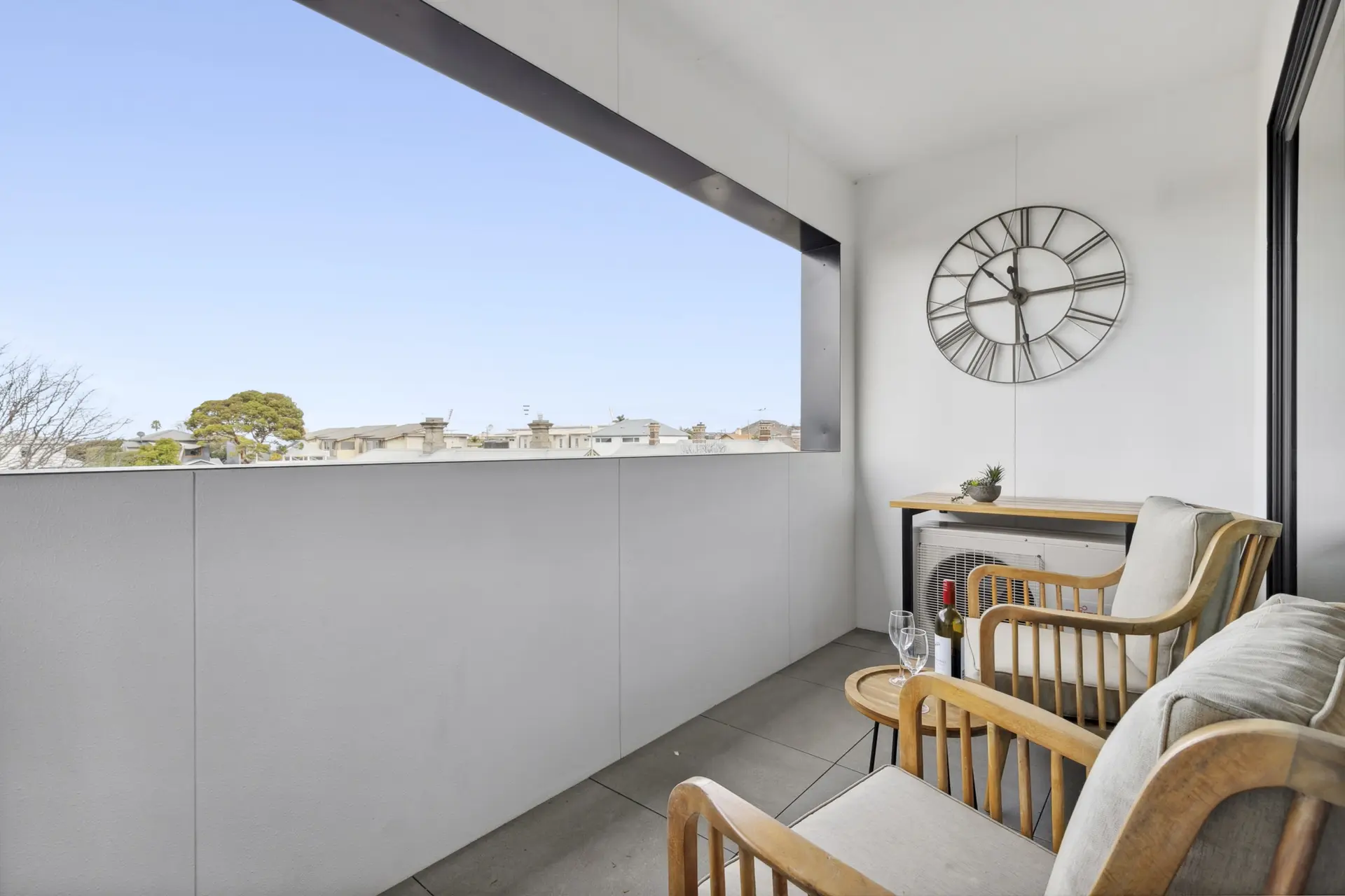 Retreat on Bellerine I 2BR Apartment I Geelong CBD