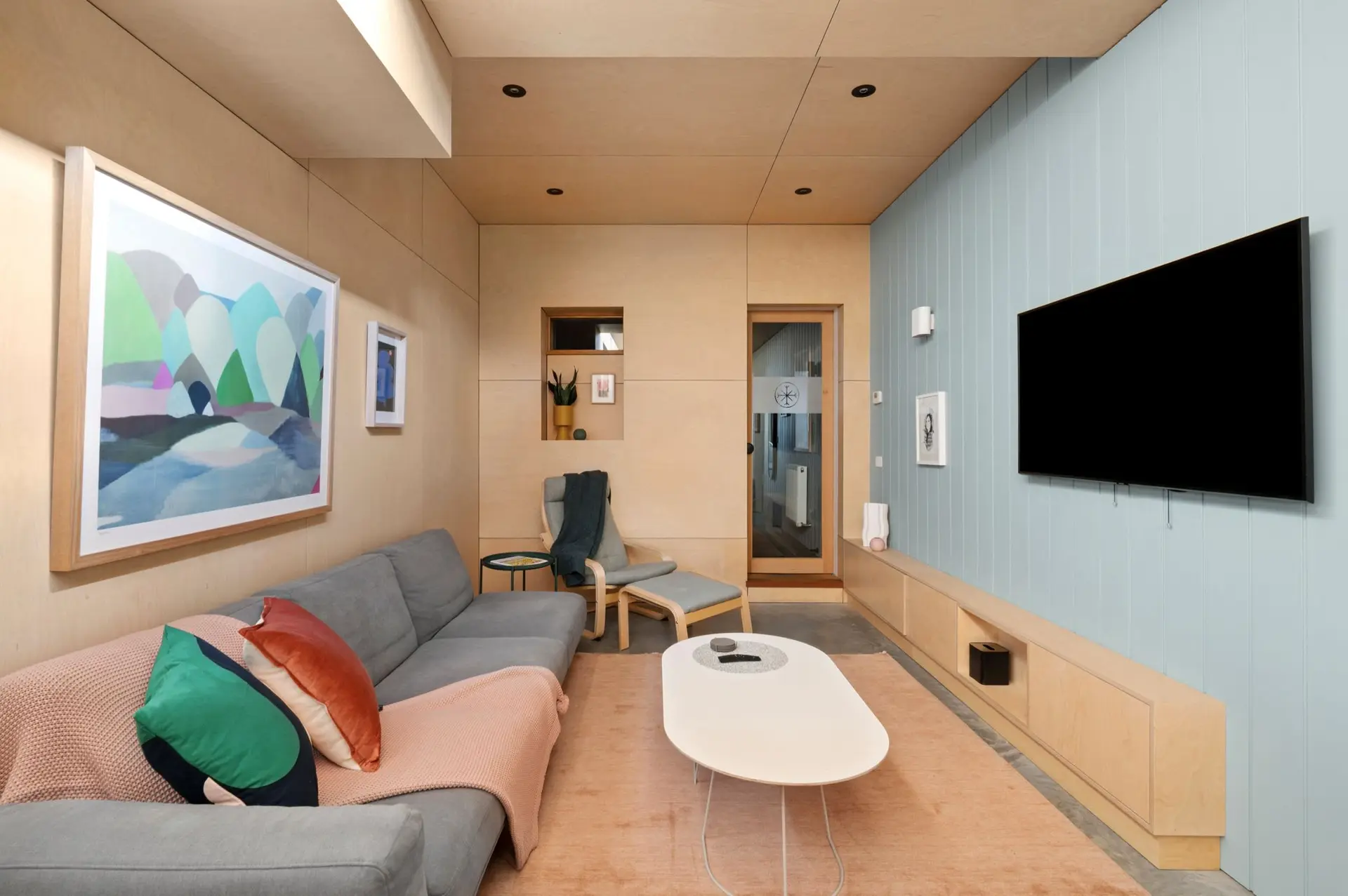 Heritage meets Scandi I Town House in Geelong CBD