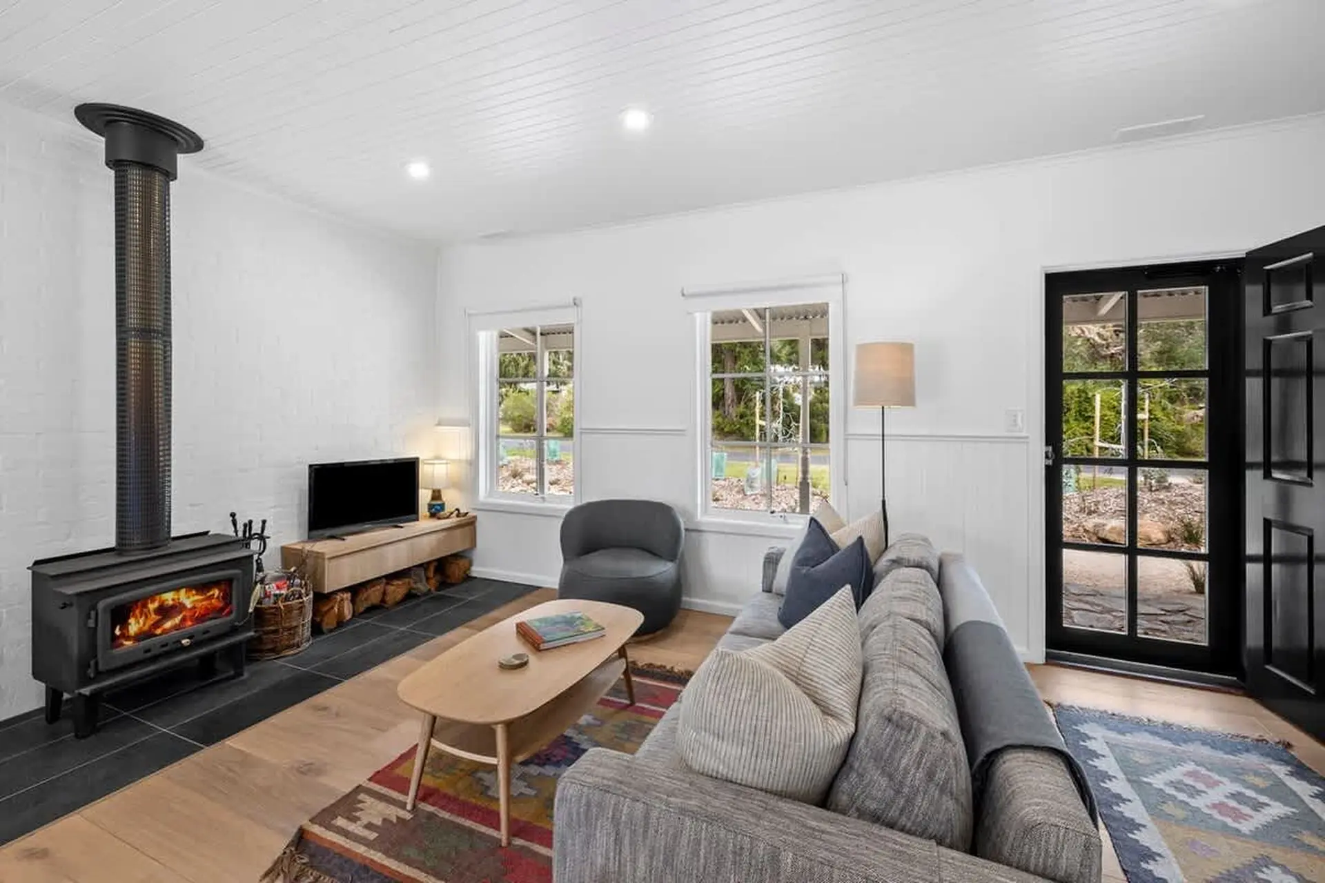Inlet Cottage ID - AI223