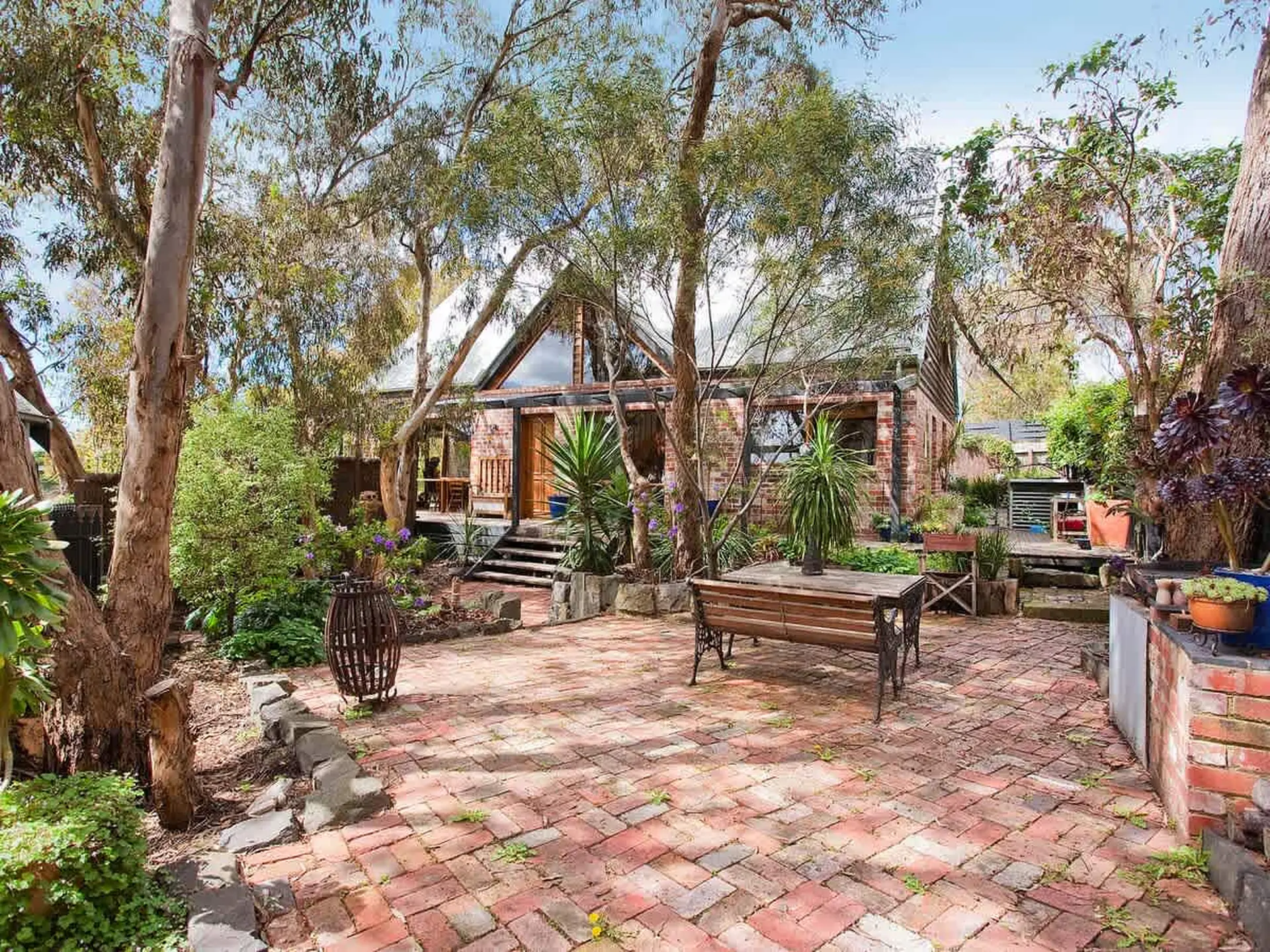 Vernon Hideaway I Pet Friendly I Walk to beach