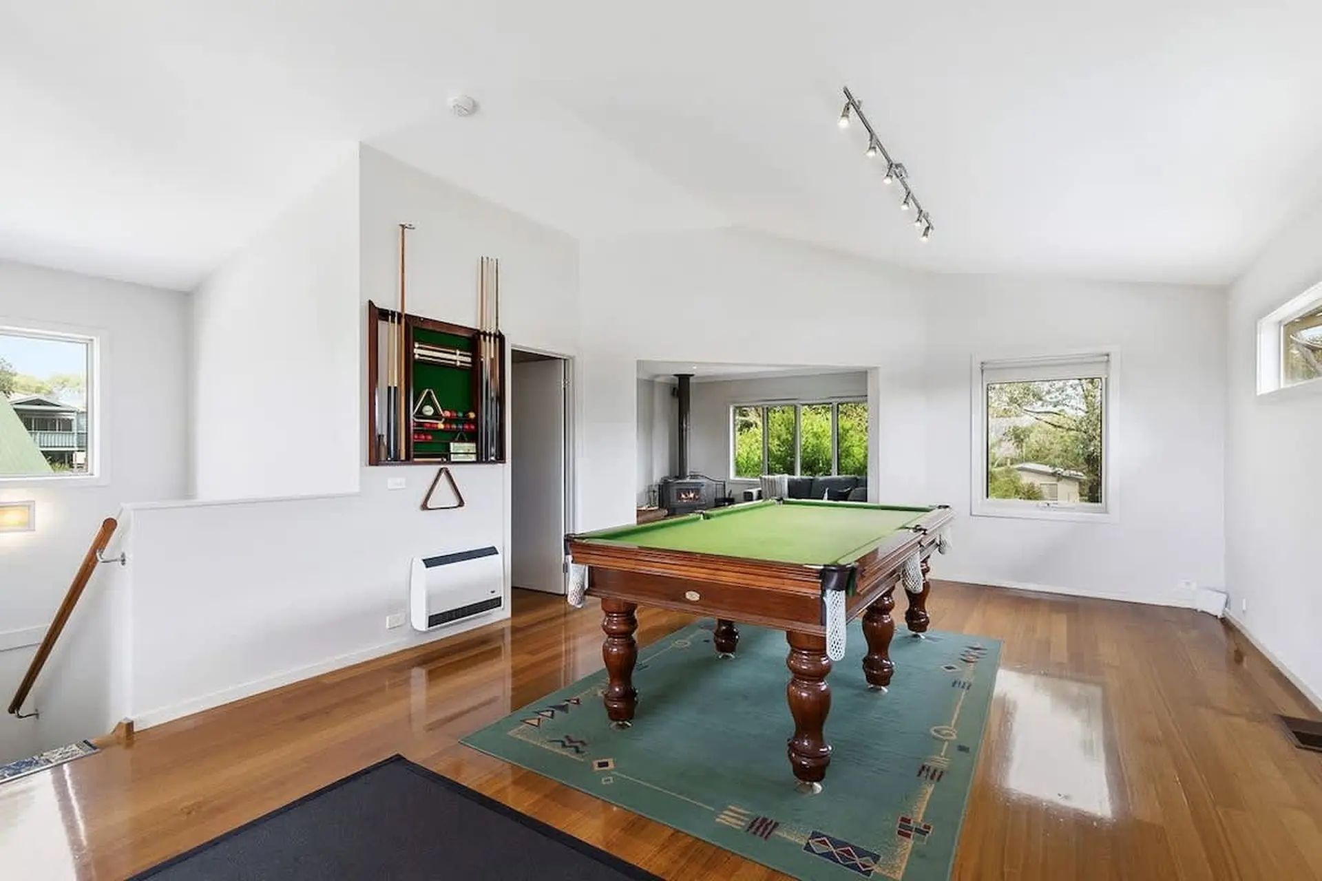 Sea-Shell on Taroona | Family Getaway by the Sea