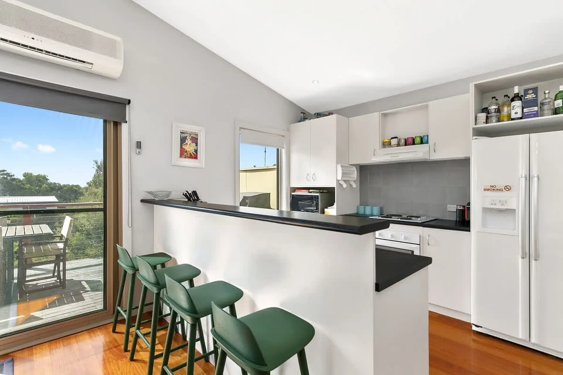 Sea-Shell on Taroona | Family Getaway by the Sea