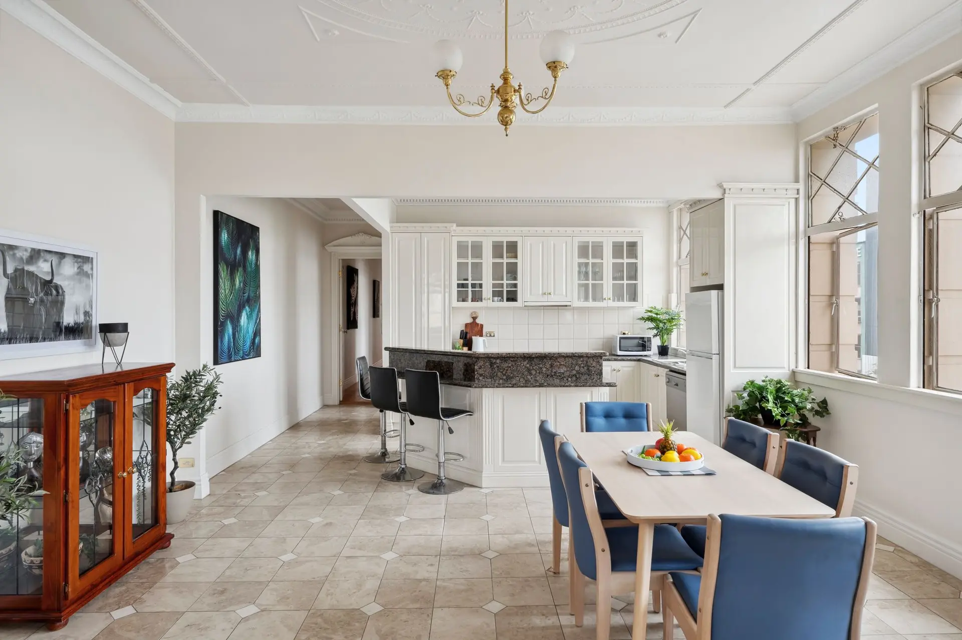 Malop St 3BR VIP Penthouse w View in Geelong CBD
