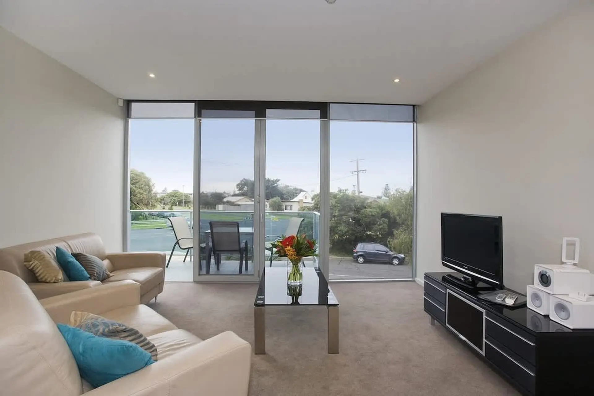Bell St Apartments