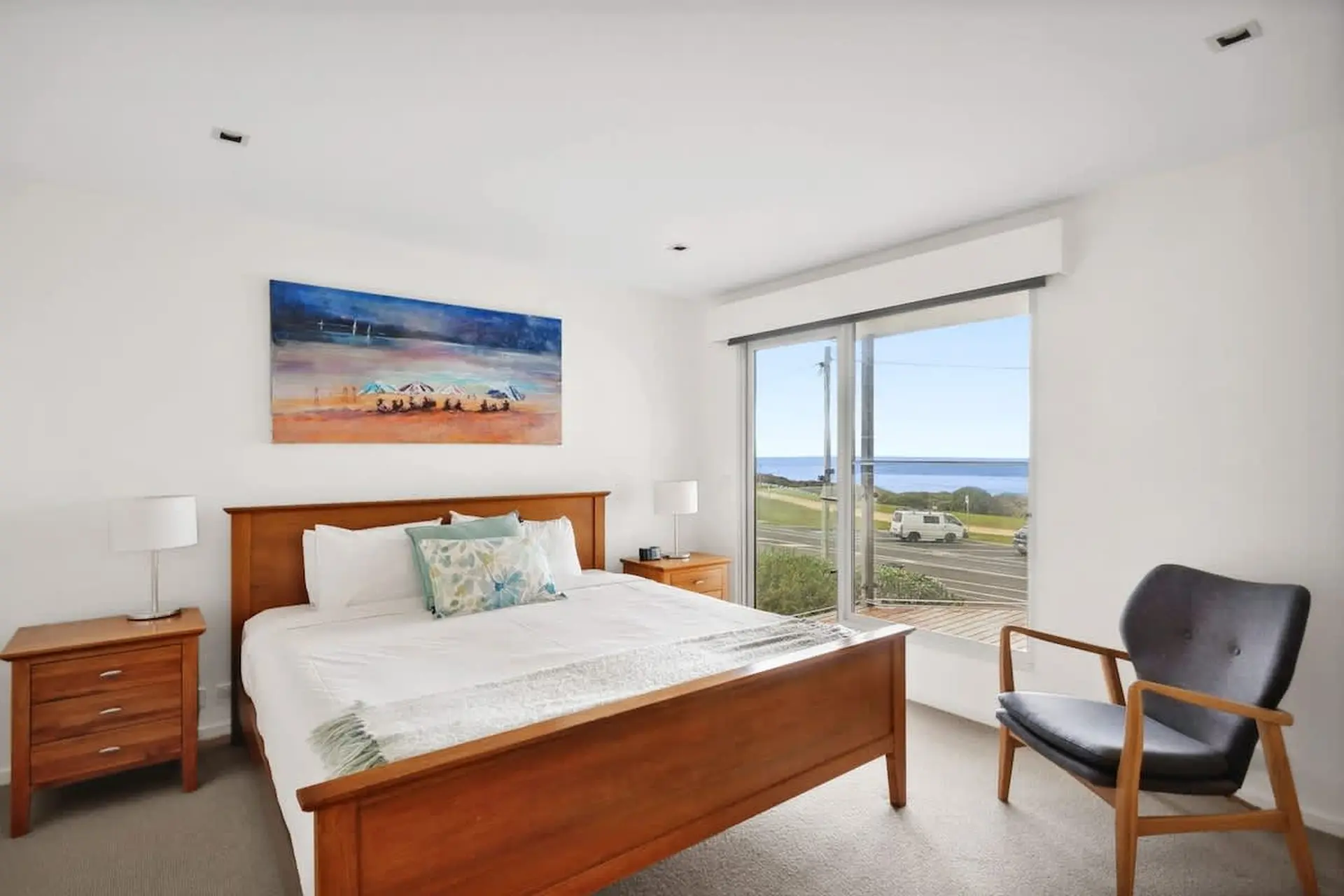 Beachfront Torquay I Ocean Views