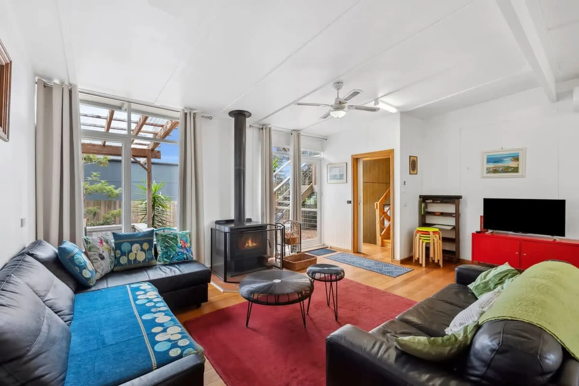 Mawson Hideaway I Pet Friendly I Walk to Shops