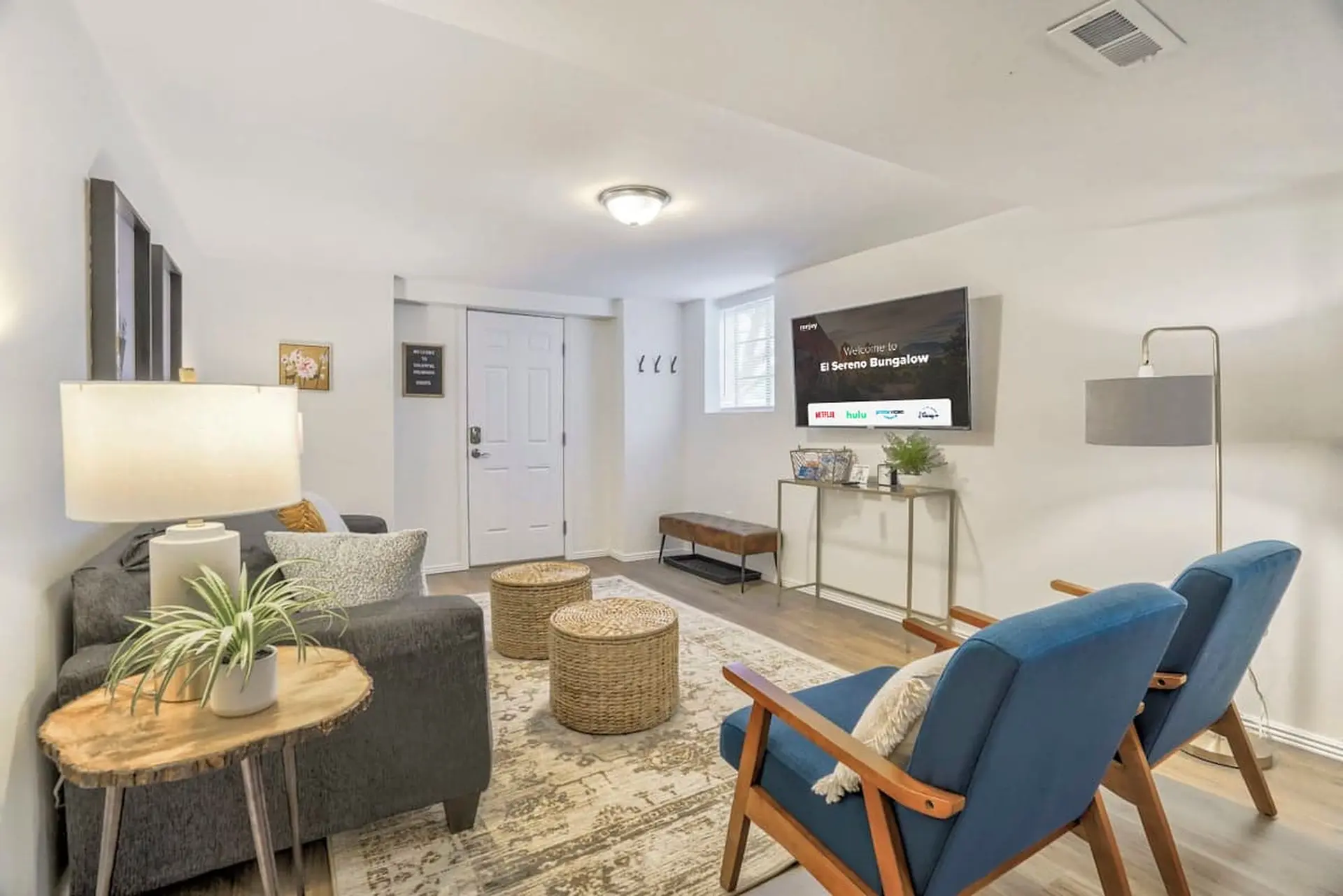 El Sereno Bungalow! Pet-Friendly Ivywild Flat