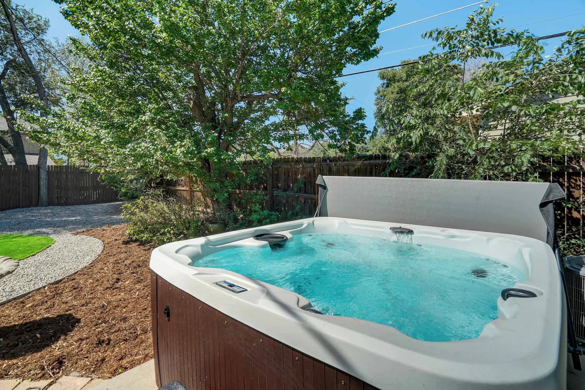 Skyline Overlook! City & Mtn Views! Hot Tub!