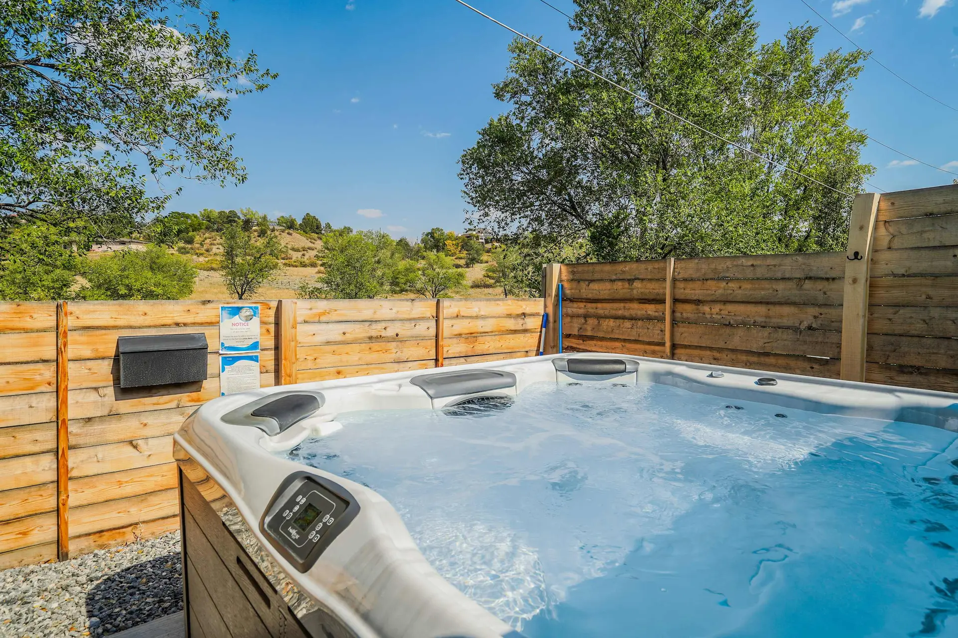 Tonka Valley! Holiday Home w Barrel Sauna,Hot Tub & Putting Green