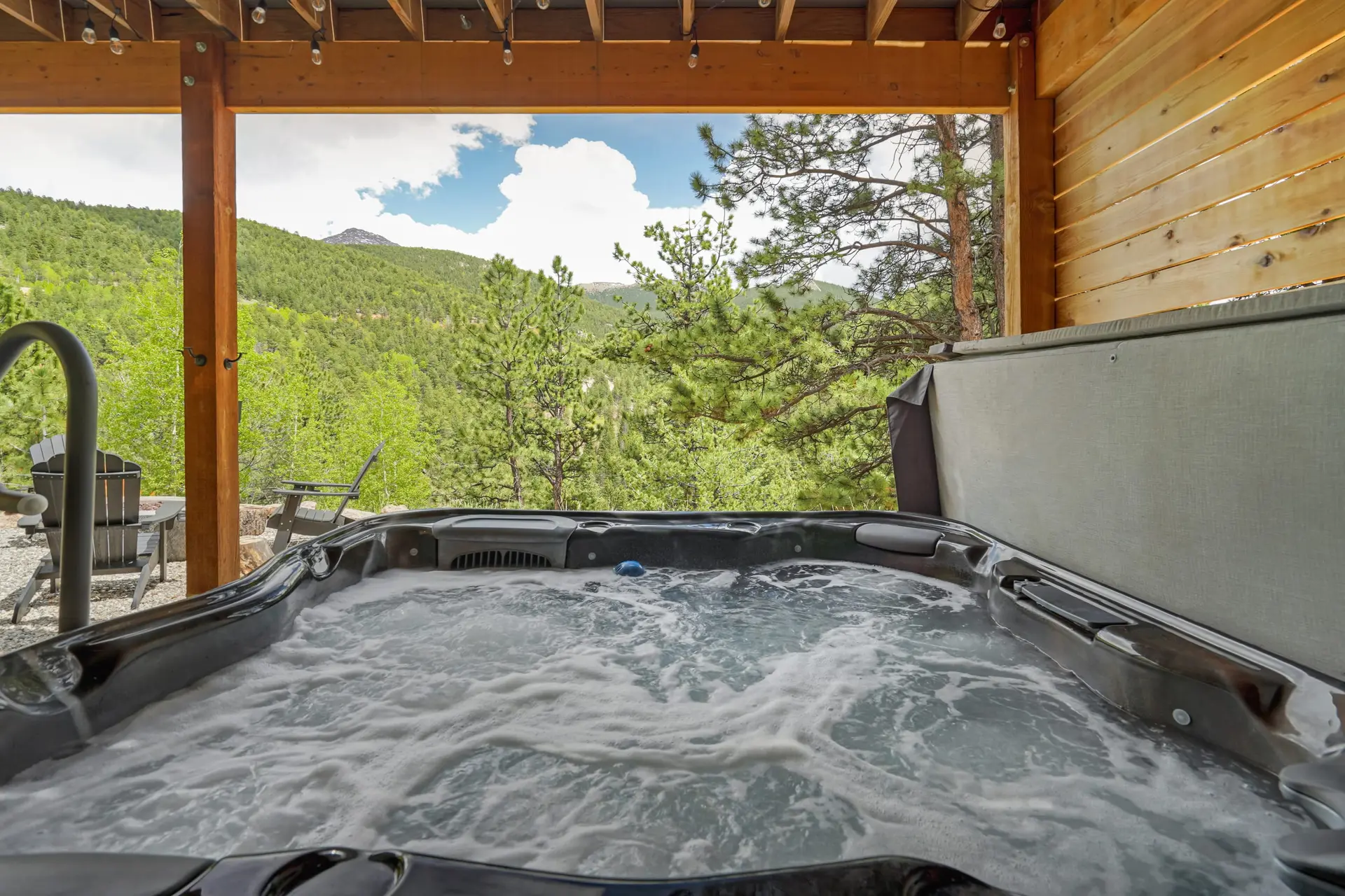 Valley Vista Lodge! Pet-Friendly Hot Tub|Man Cave