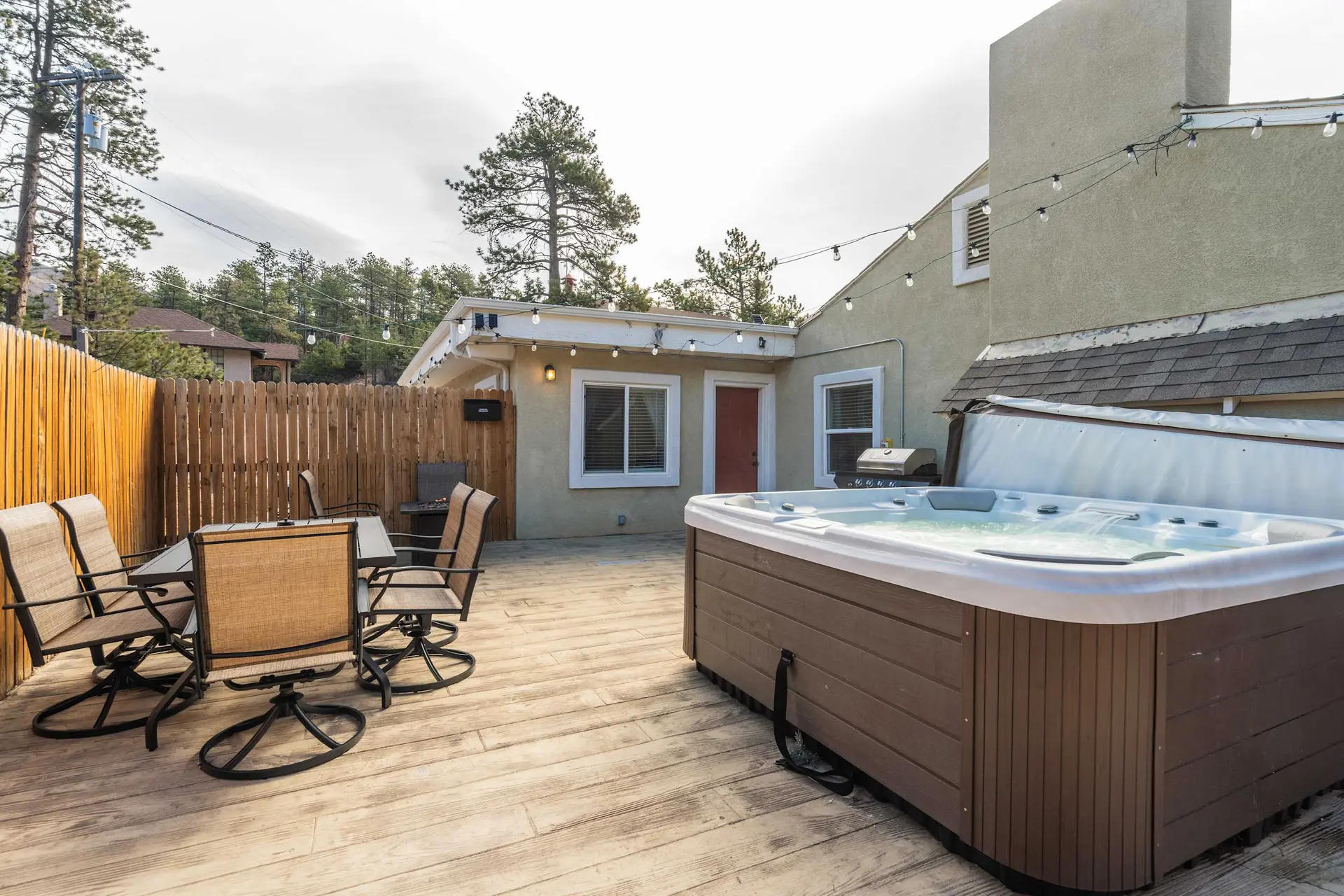 Mountain Retreat! Hot Tub & Fire Pit with Views