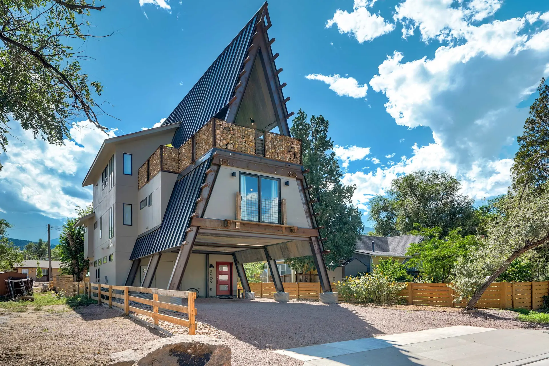 A-Frame Wonders! Hot Tub w Mountain Views!