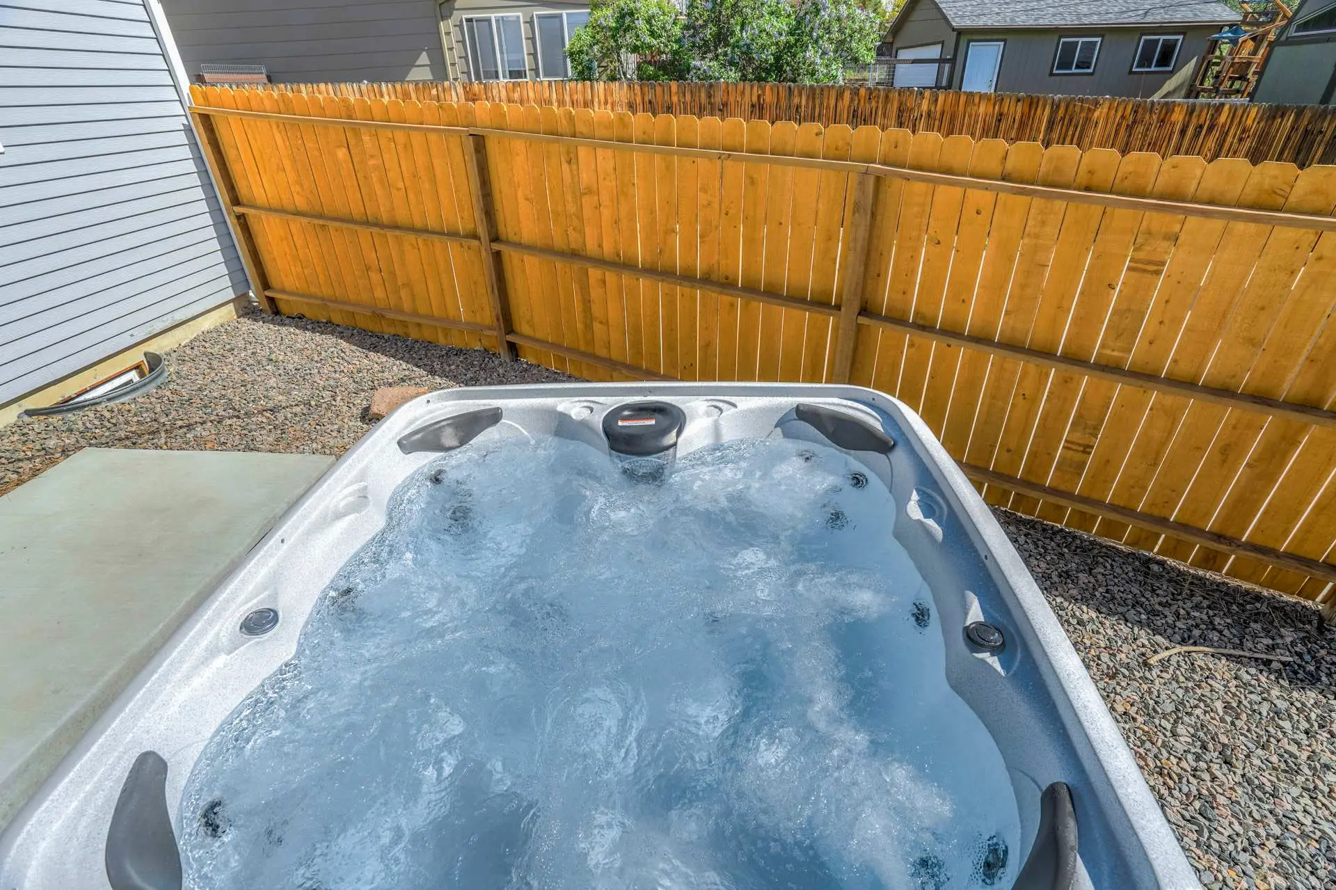 Parkside Ridge! Cozy Escape w/Hot Tub & Views