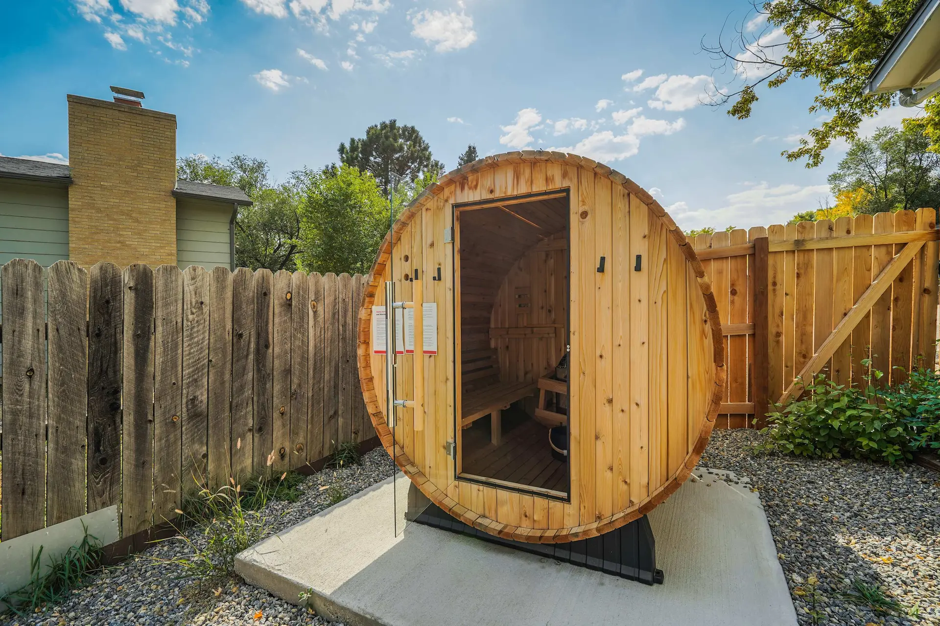 Tonka Estate! Backyard Oasis w Hot Tub & Sauna