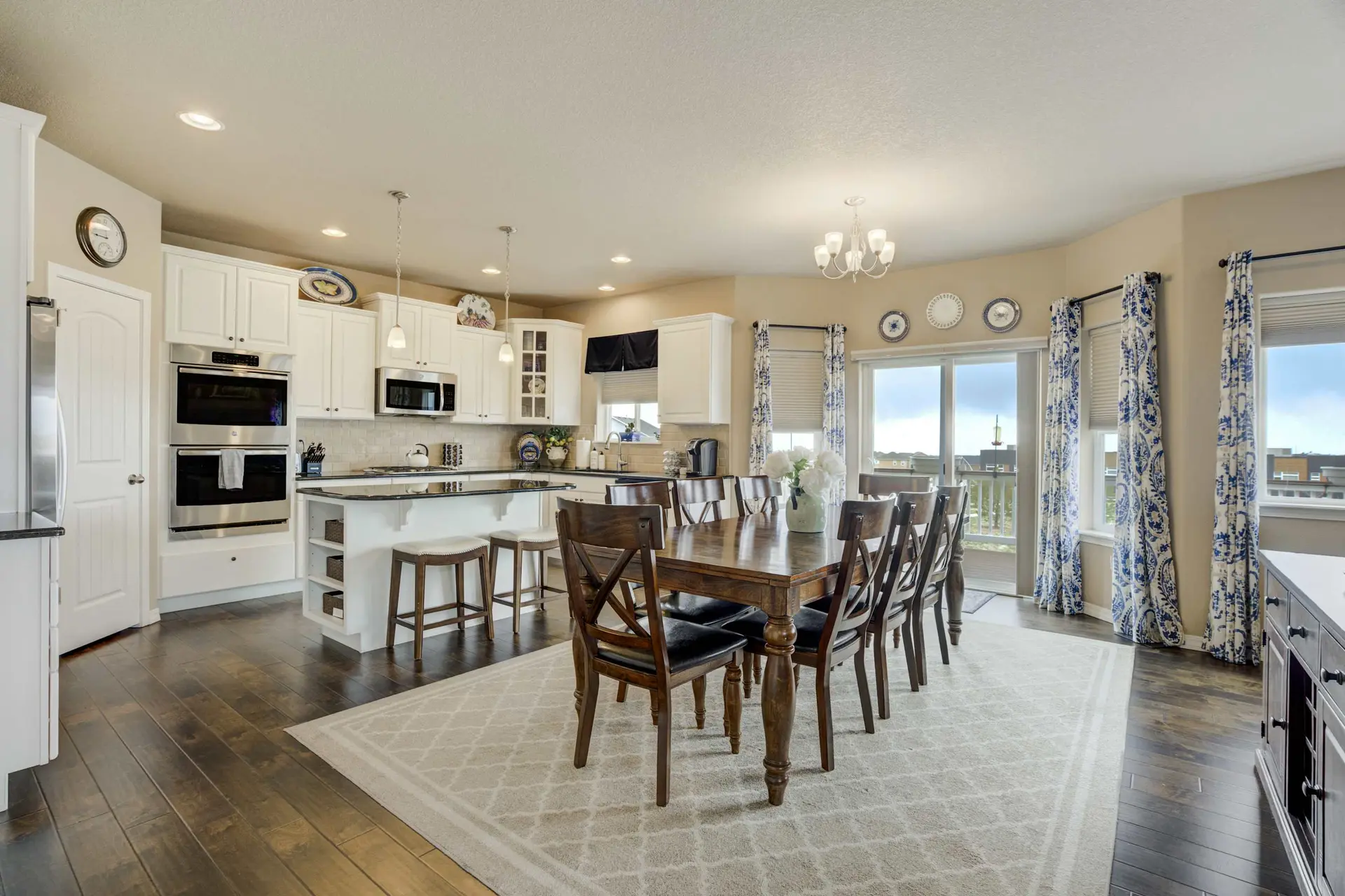 Clear View! Scenic Retreat w/ Work-Friendly Spaces