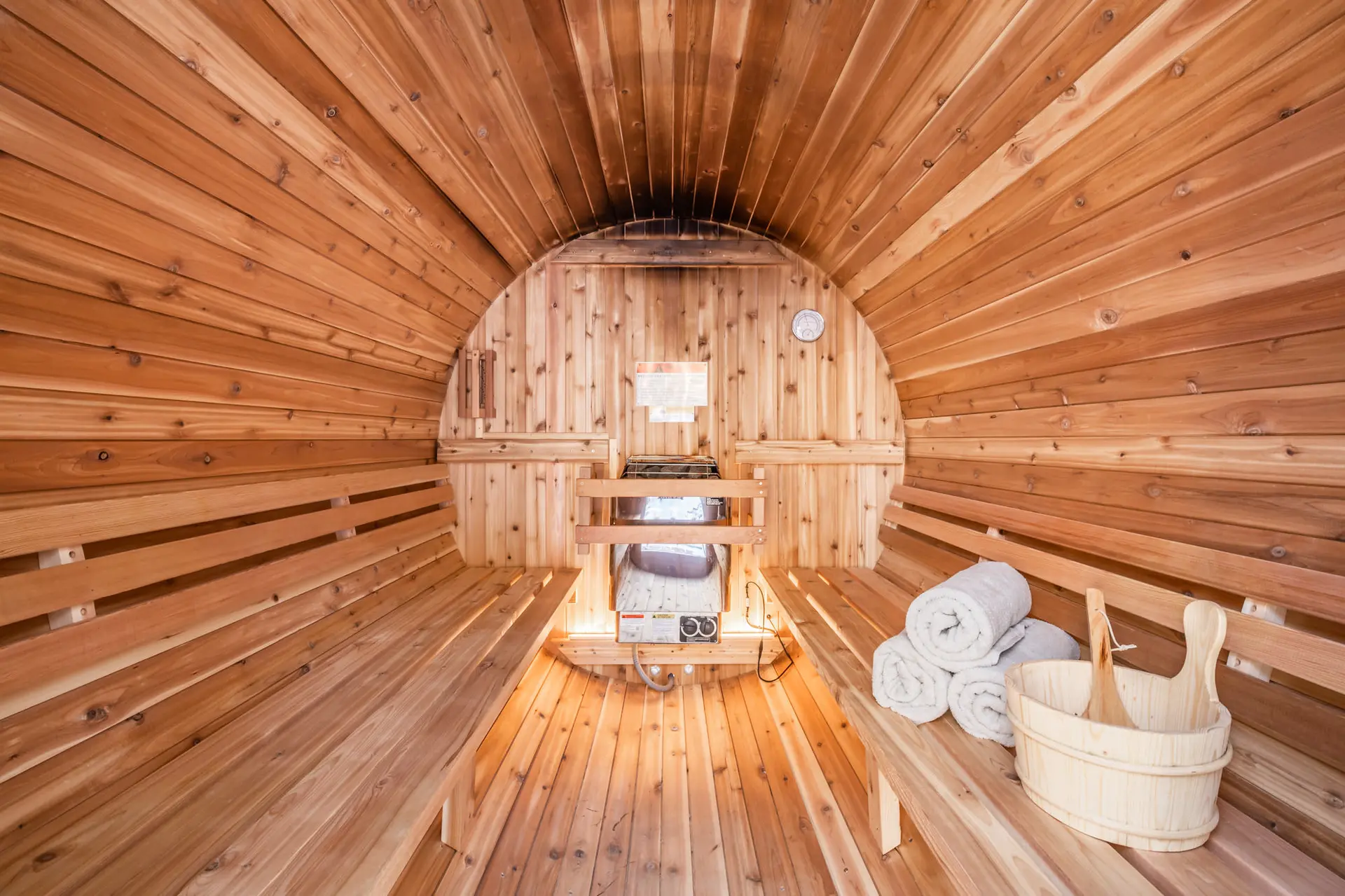 Cobalt Peak! Scenic Retreat w/ Sauna & Firepit
