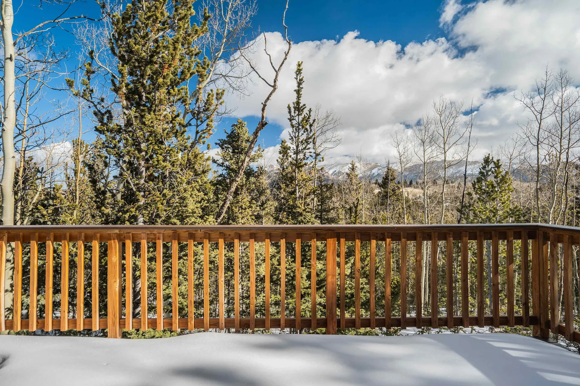 Rustic Outlaw! Secluded Escape with Stunning Views