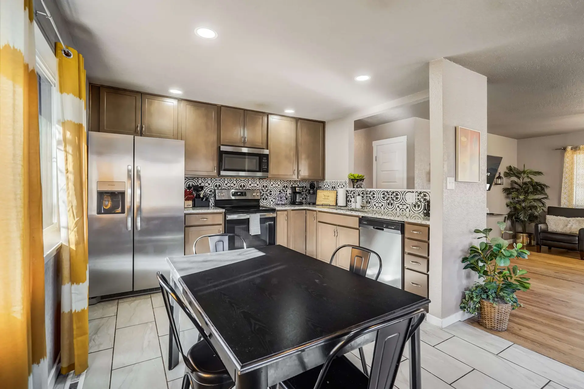 Shady Grove! 5BR Home w/ Foosball, Walk to OCC!