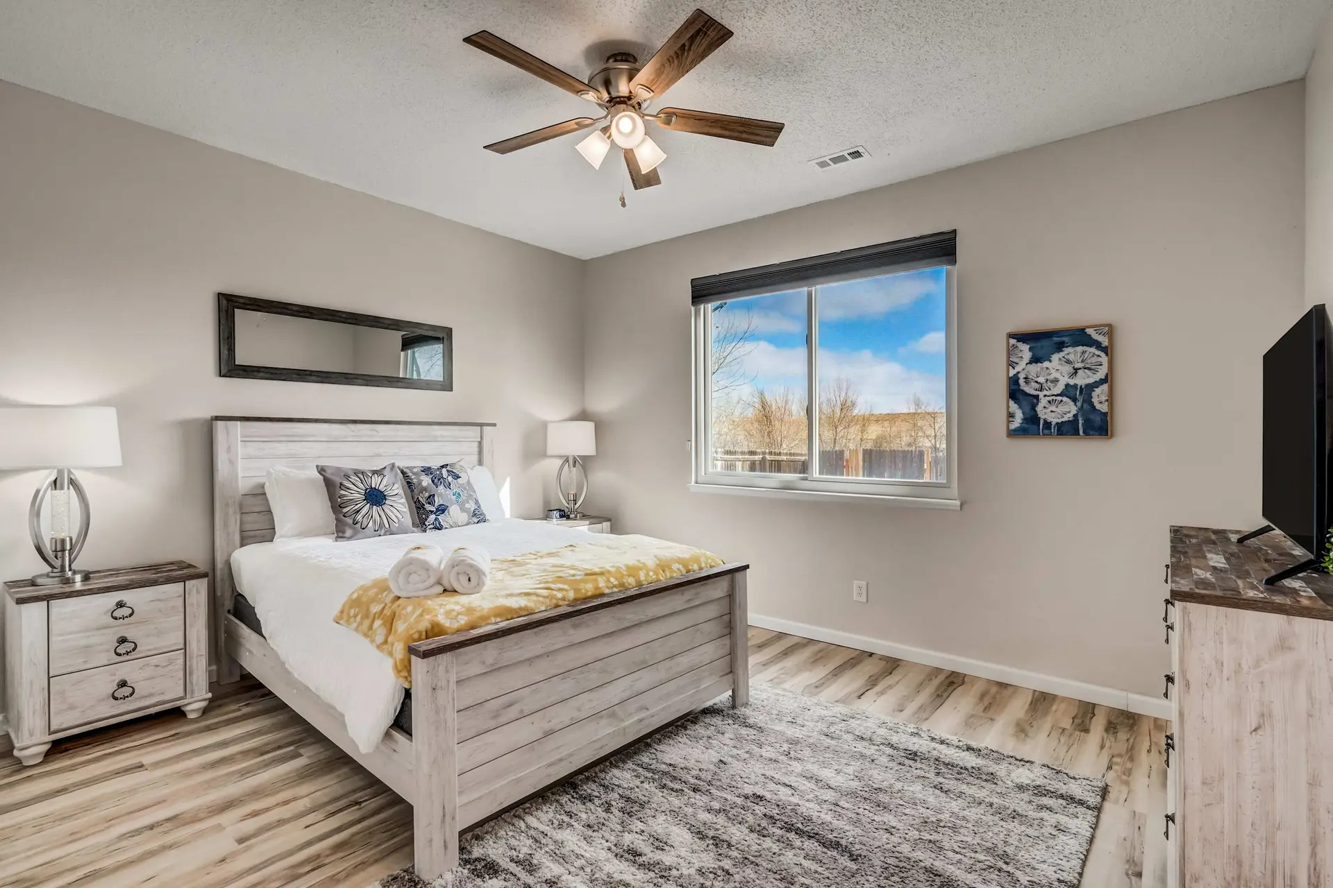 Pony Meadows! Family Escape with BBQ & Workspace