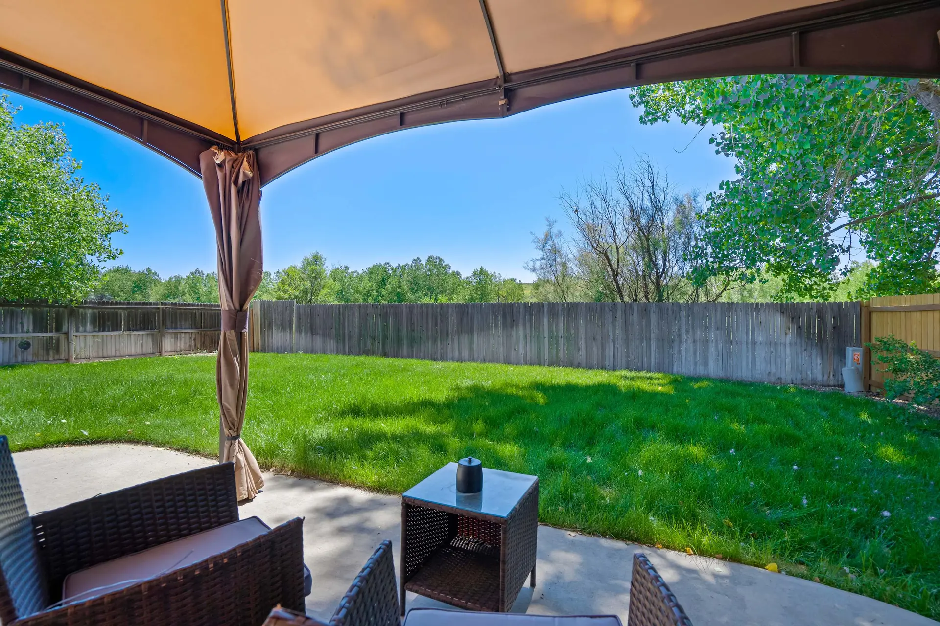 Pony Meadows! Family Escape with BBQ & Workspace