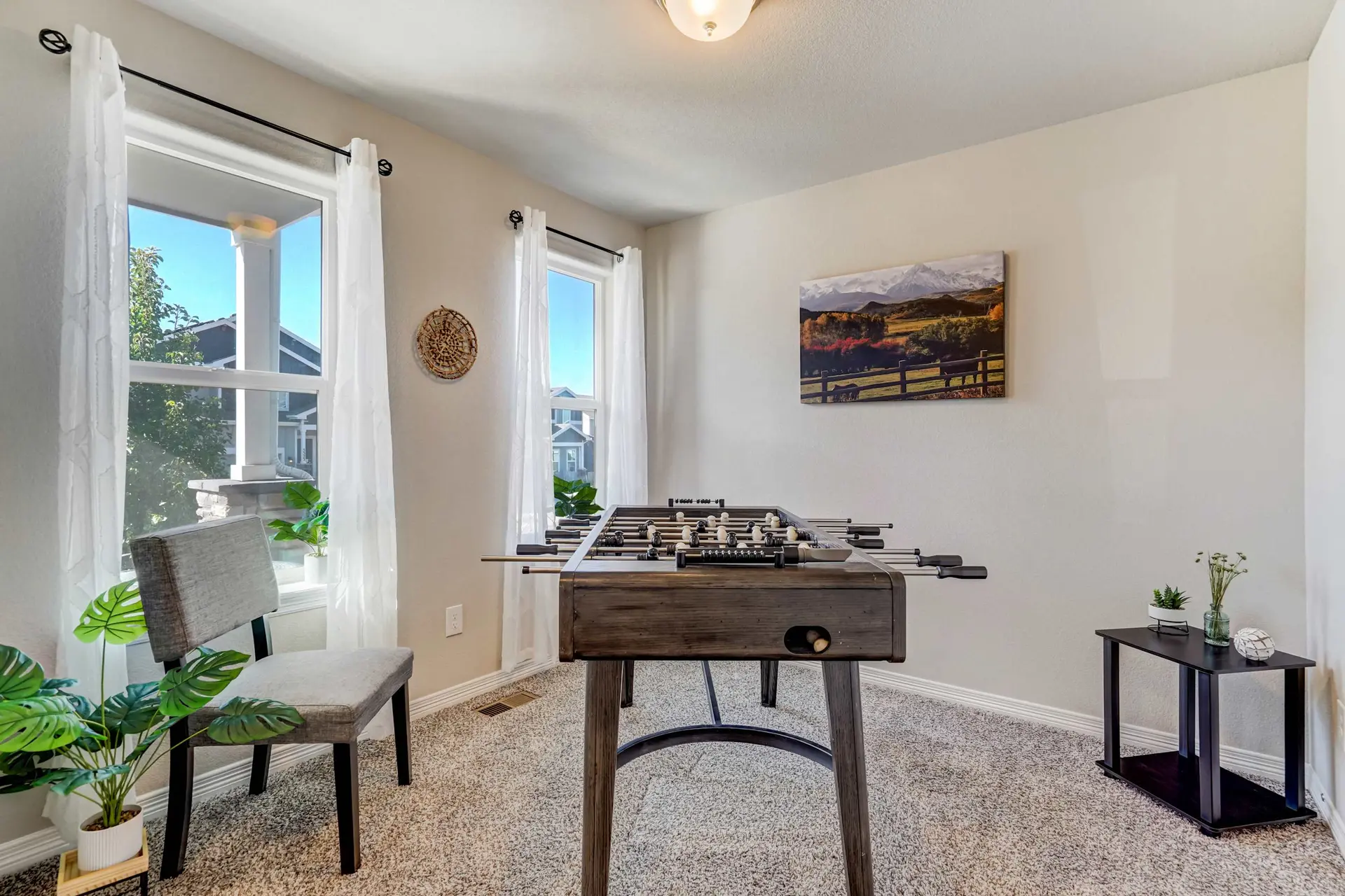 Starlink Station! Cozy Retreat Near COS Airport