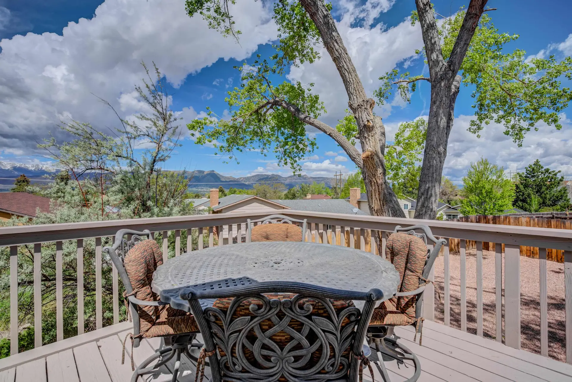 Iron View! Hot Tub, Fire Pit & Breathtaking Views