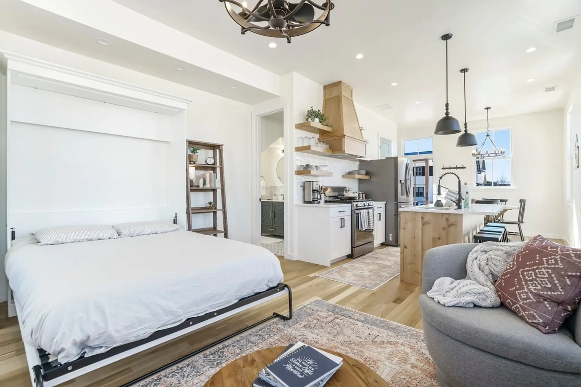Alpine Abode! Private Main Level Studio