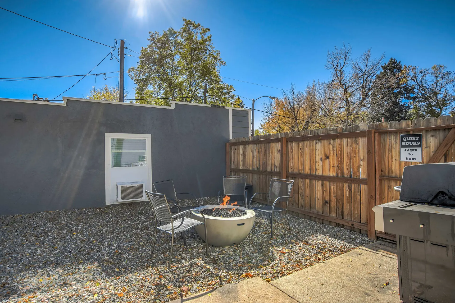 Olympic Studio! Hot Tub with BBQ & Fire Pit