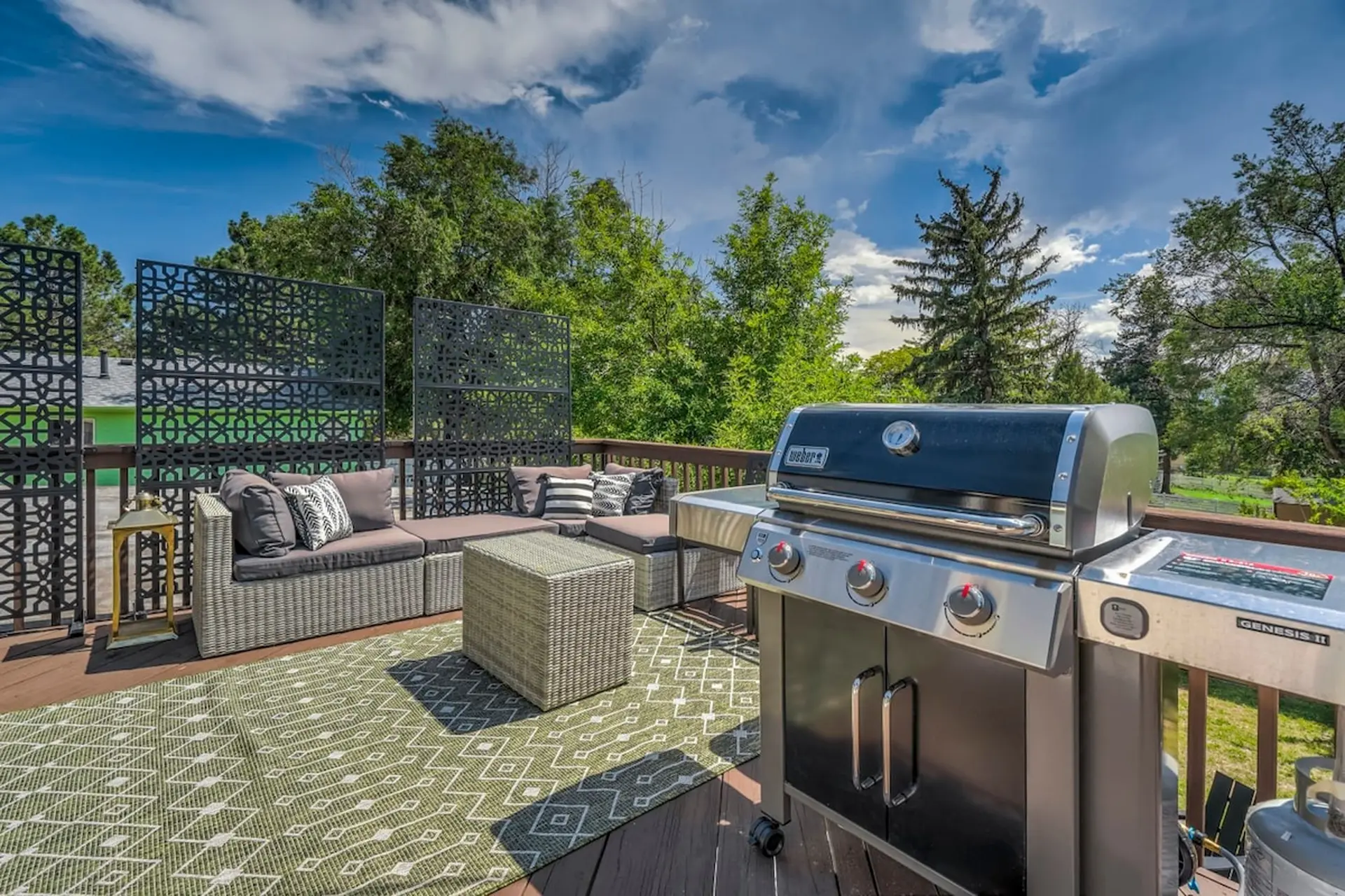 Lion Lodge! Game Room, Hot Tub & Fire Pit