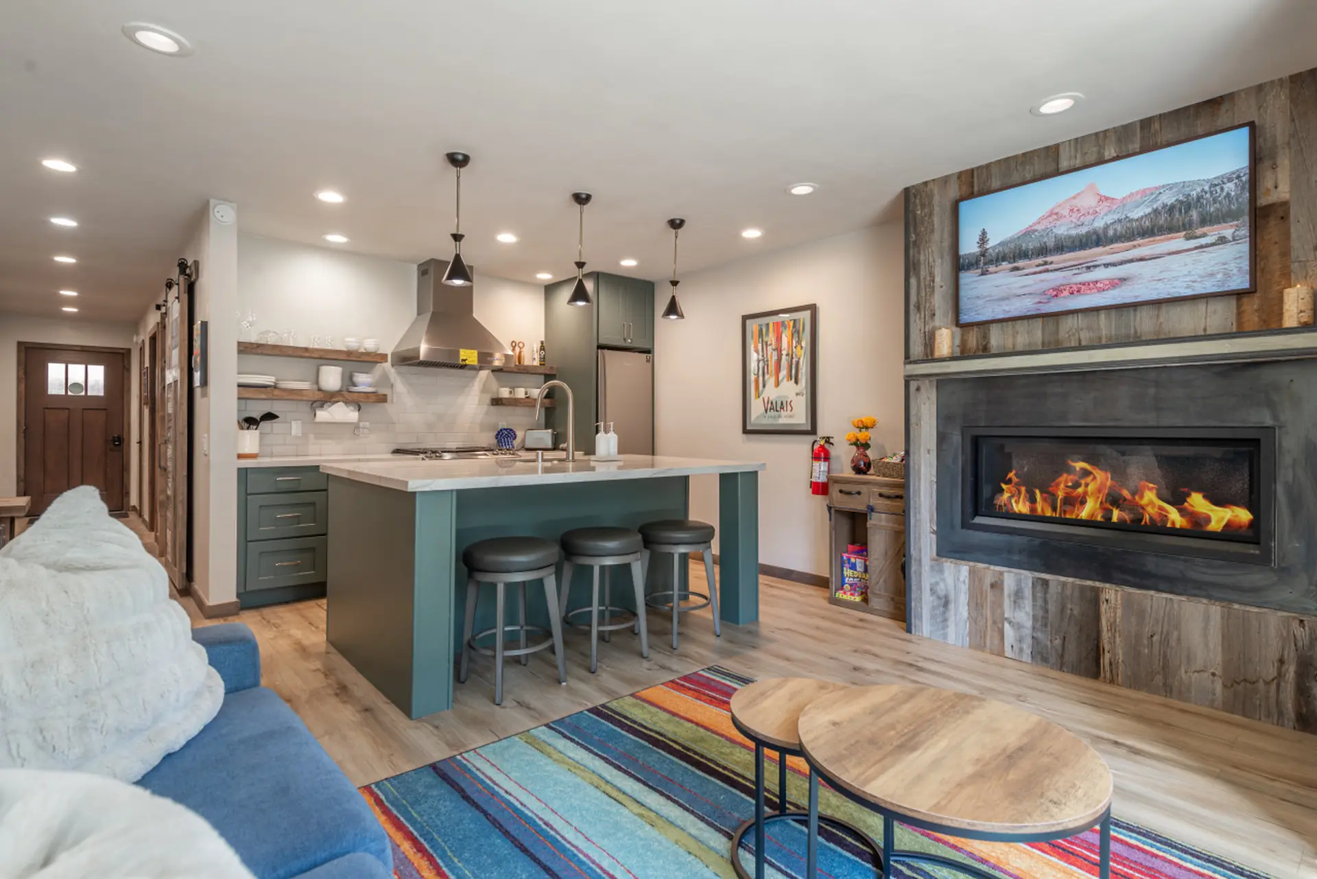 VIP Northstar True Ski In Ski Out Condo Hot-Tubs