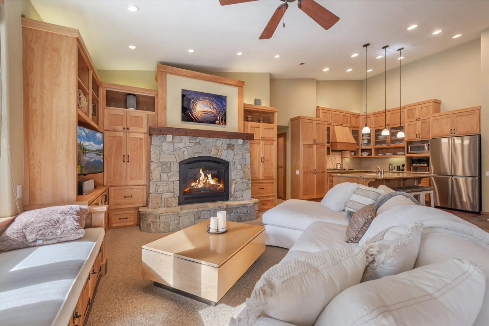 Ski-in/Out Palisades Condo Walk to Lifts A+ Views