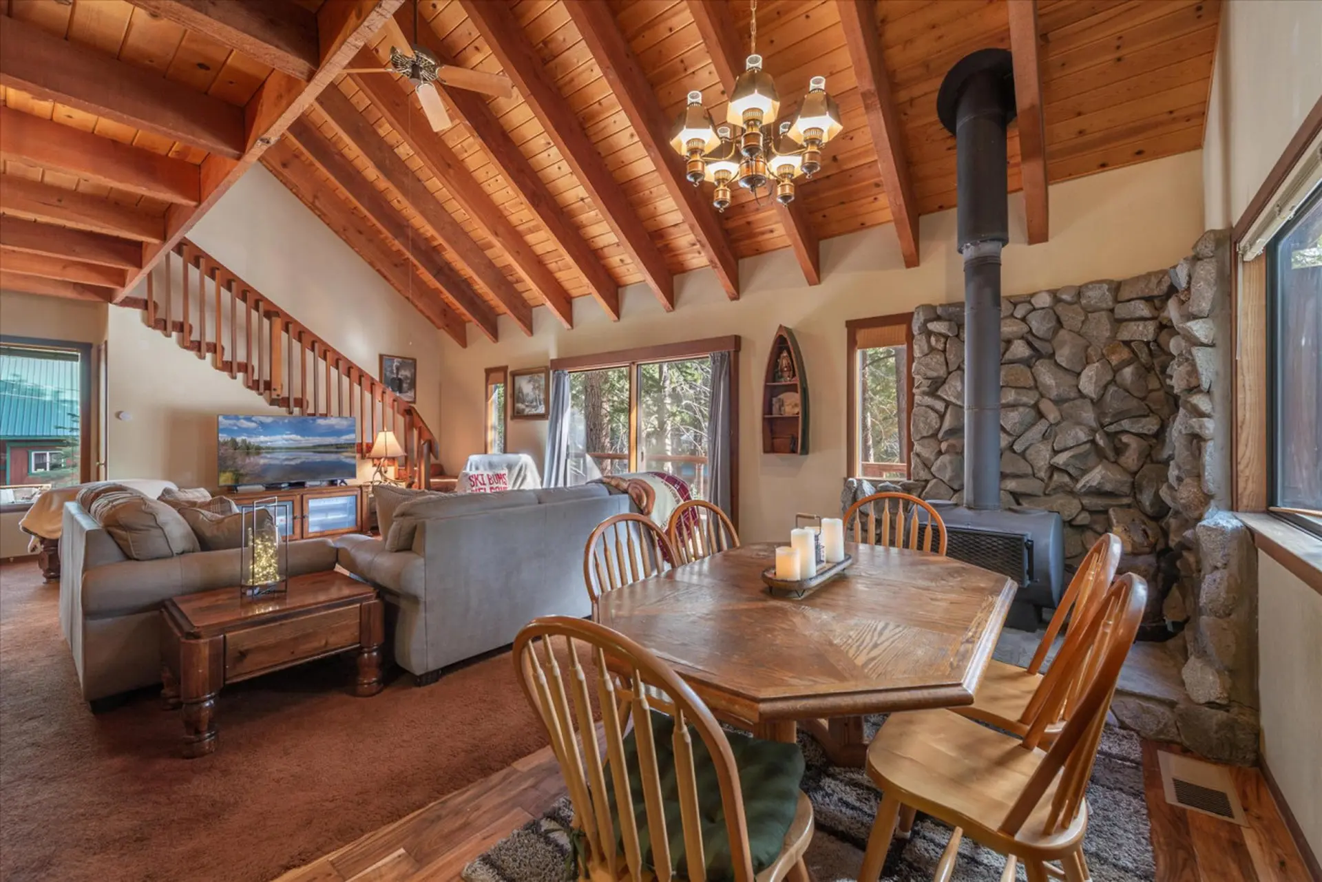 3BR Family Cabin for 8 in Tahoe Donner HOA Perks