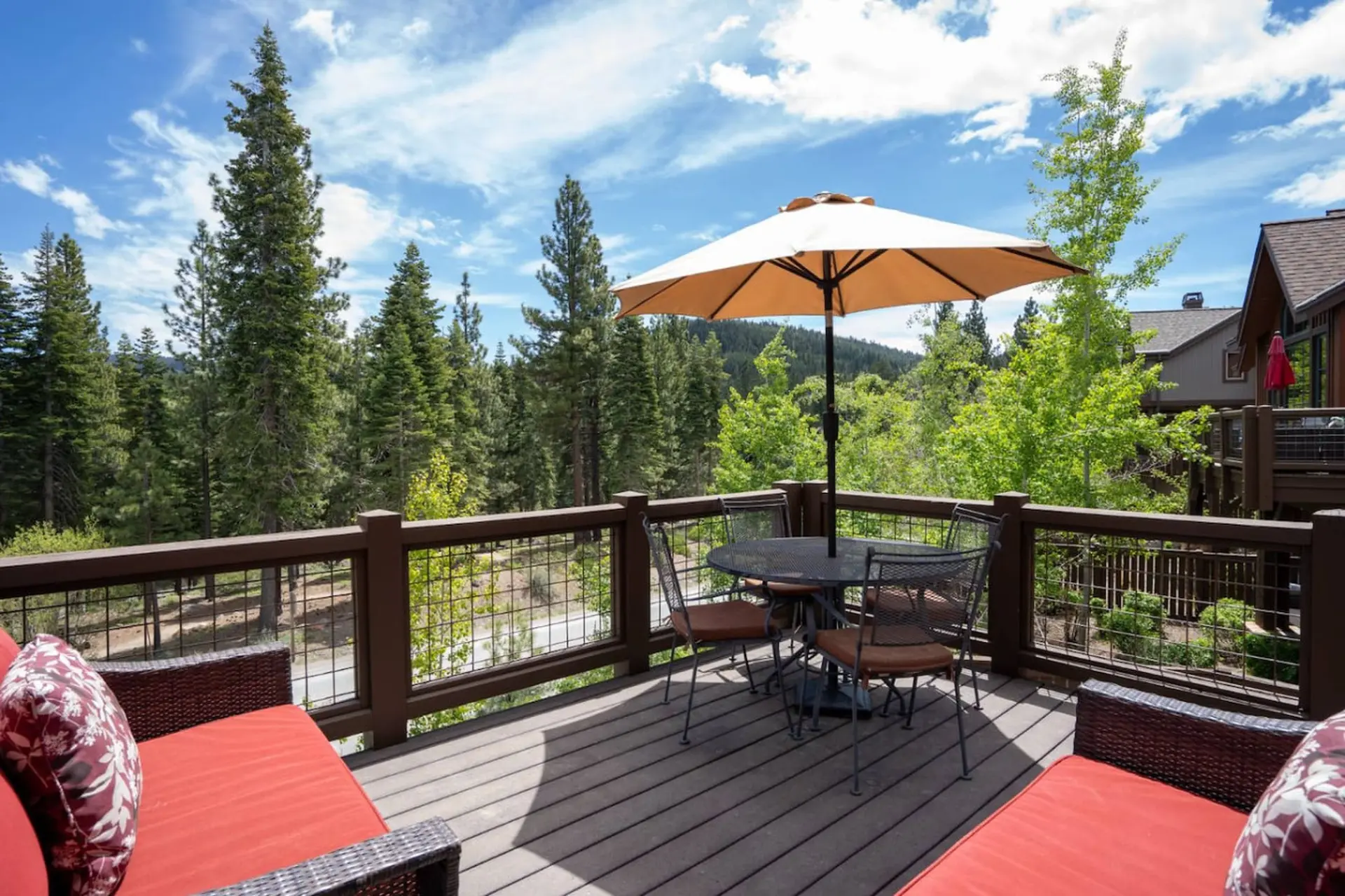 VIP Northstar Home Walk to Lifts Village Hot-Tub