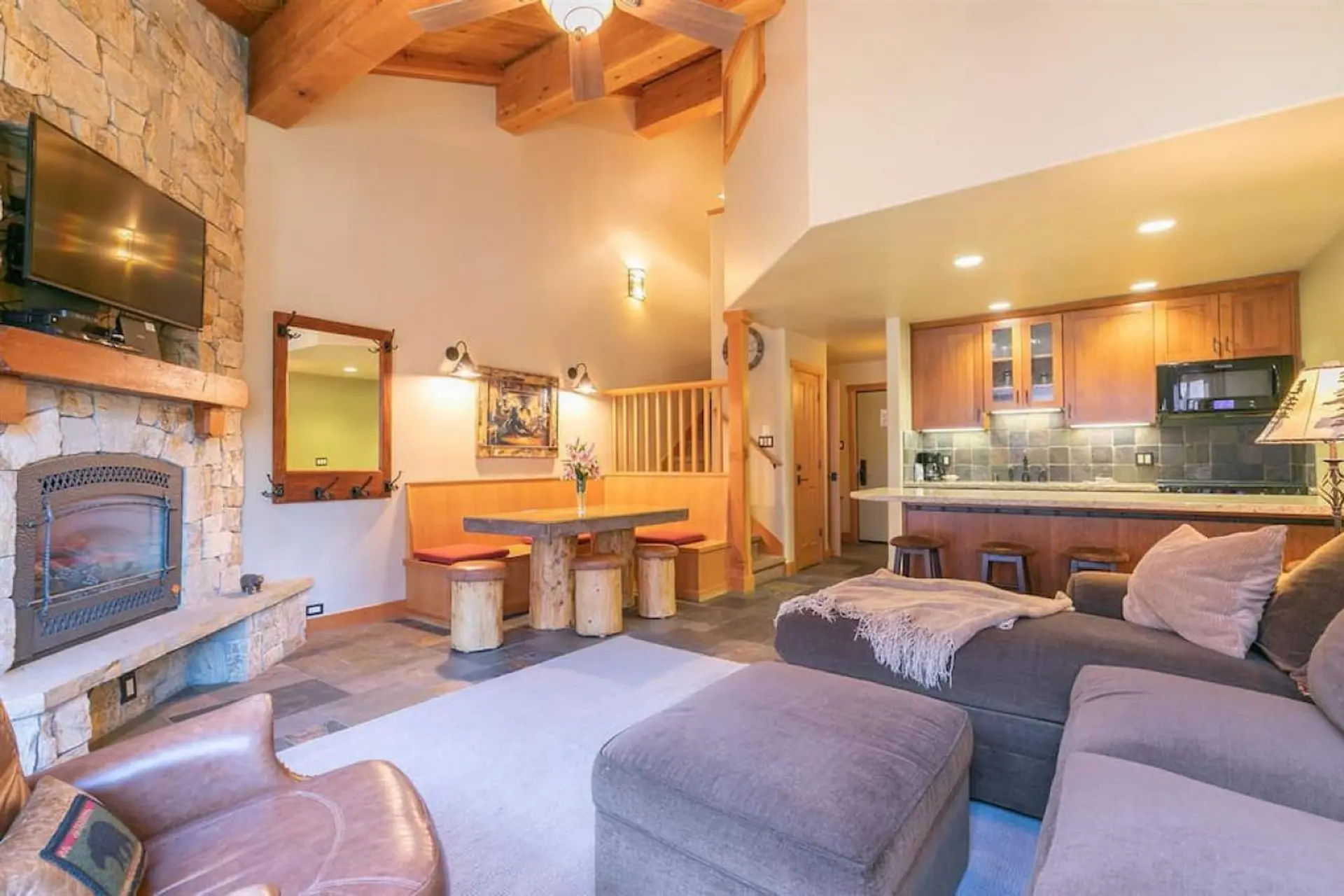 Cozy Condo in Northstar Village w AC Walk to Lift