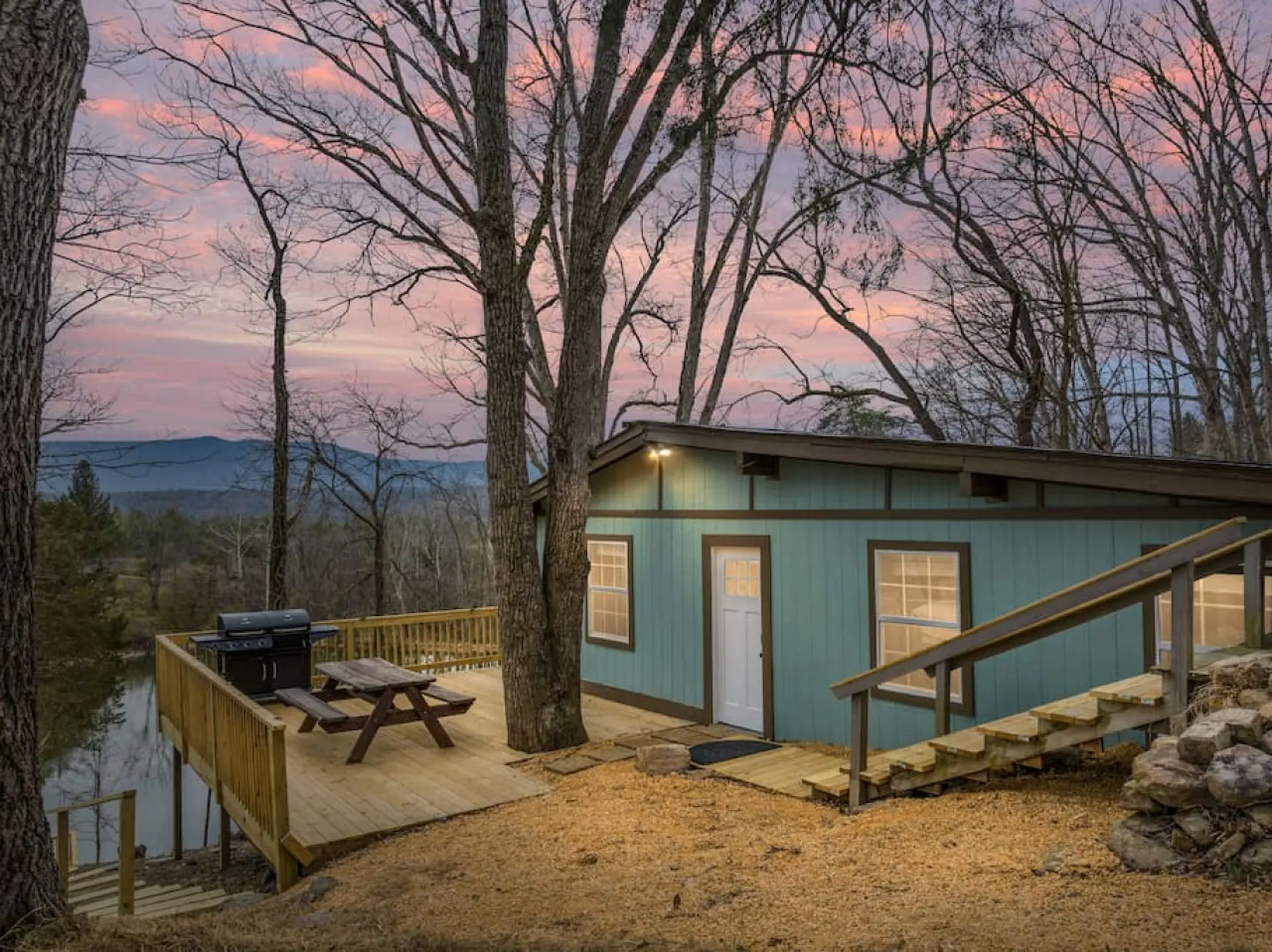 Lazy Lake Cabin w/ Mtn Views + Hot Tub + AC +Wi-Fi