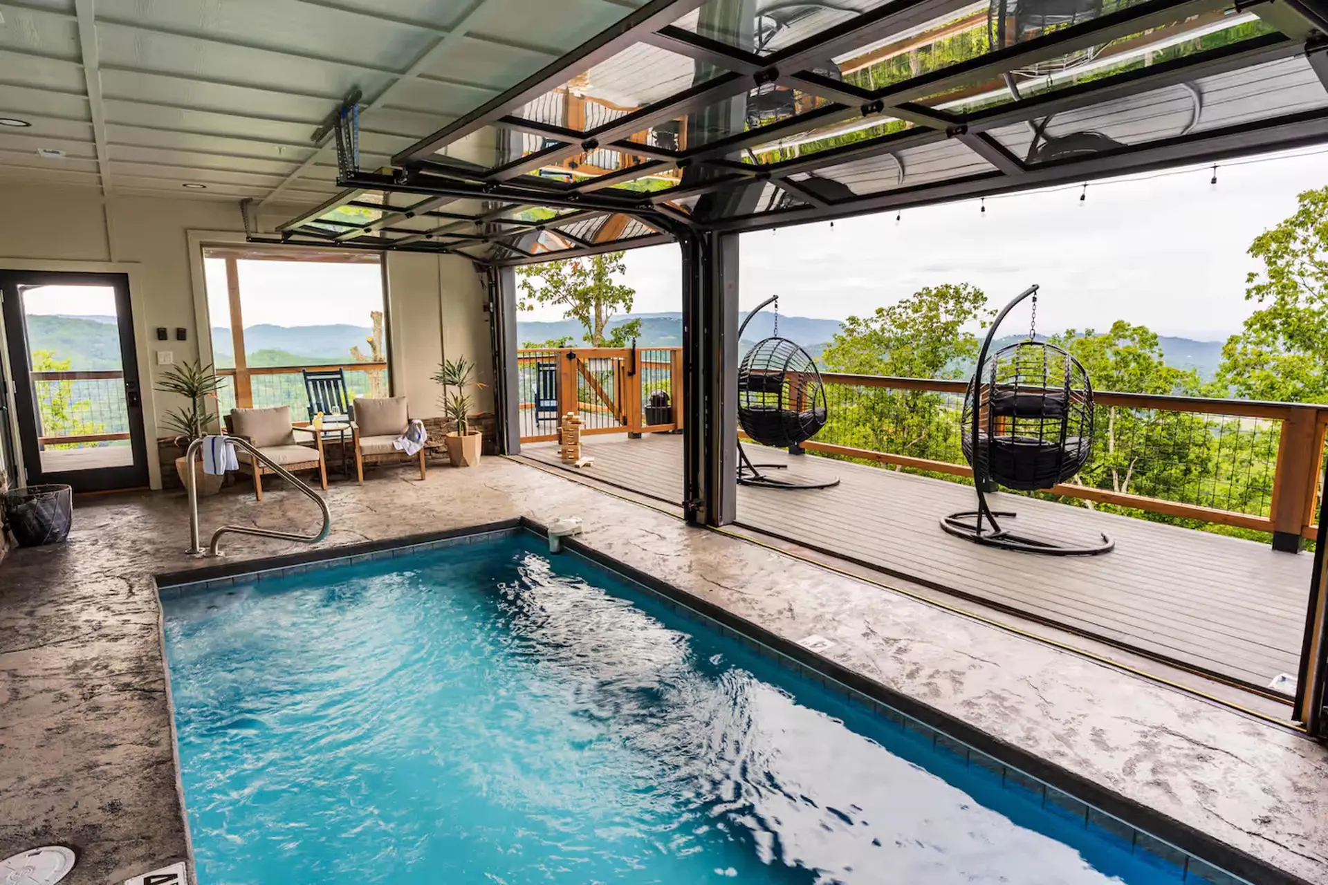 5 Suites - 180 View - Pool-Spa-Theater - Fireplace
