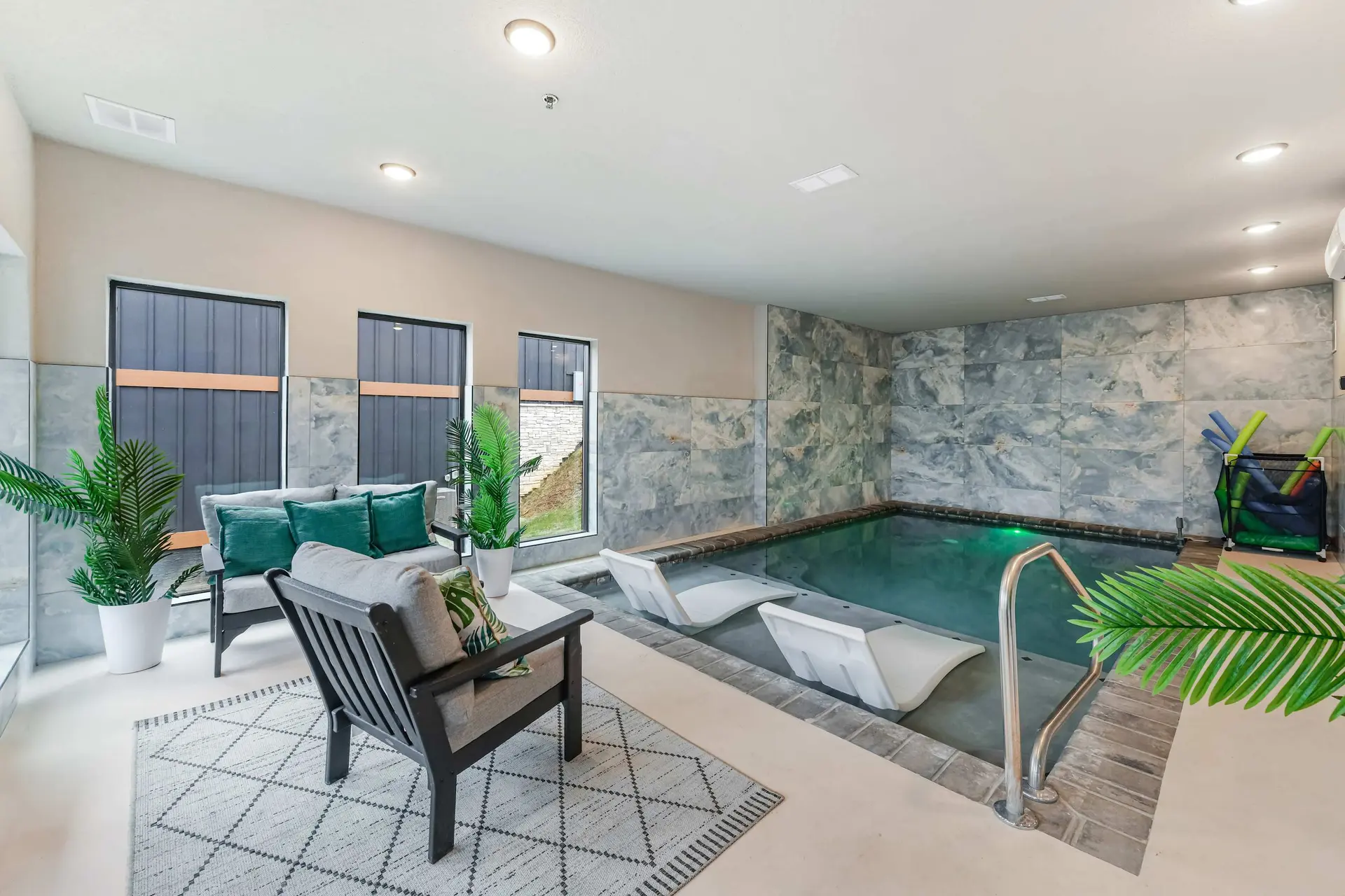 Smith Creek Reserve - FREE Resort Waterpark