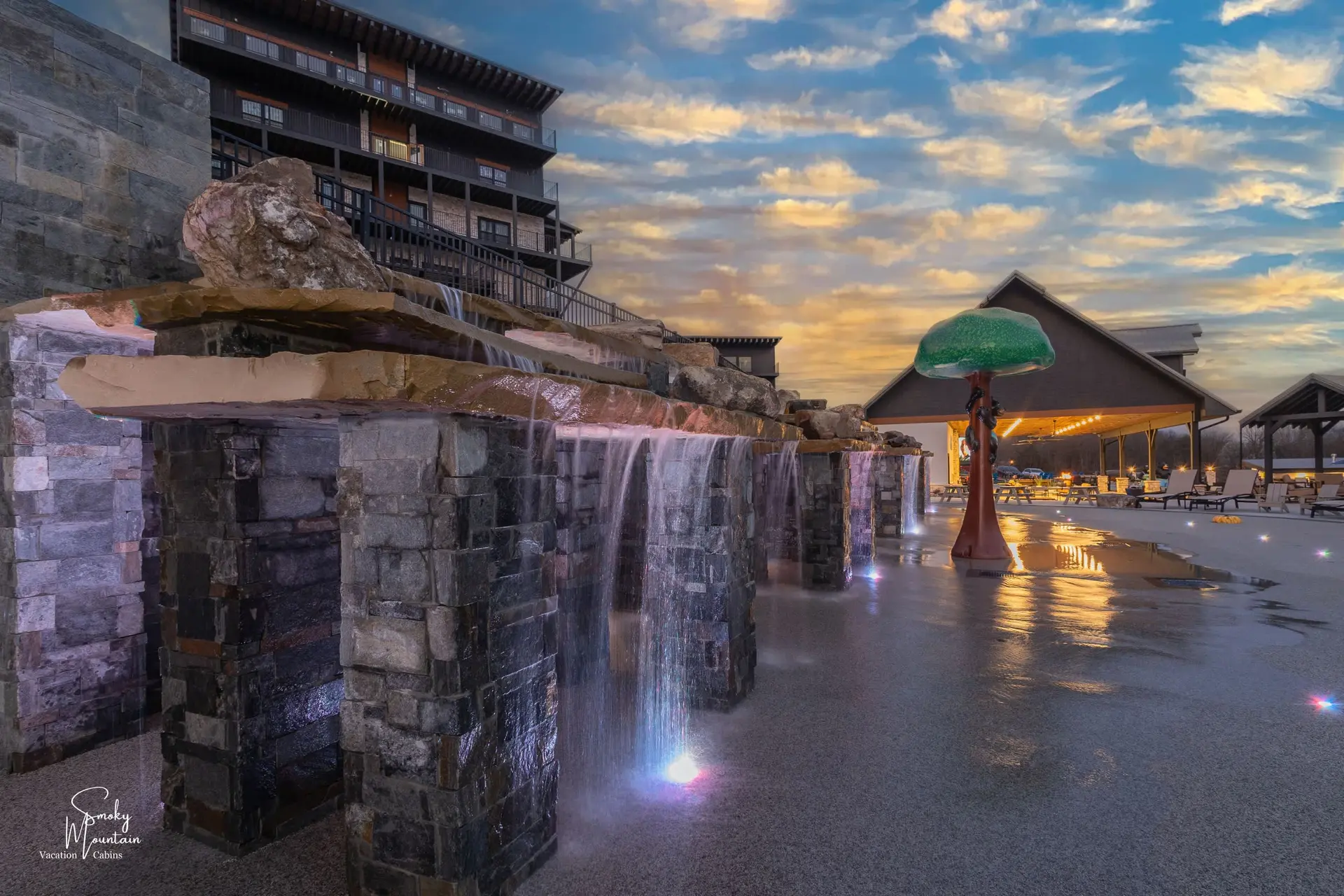 Smith Creek Reserve Luxury | Waterpark & Mountain