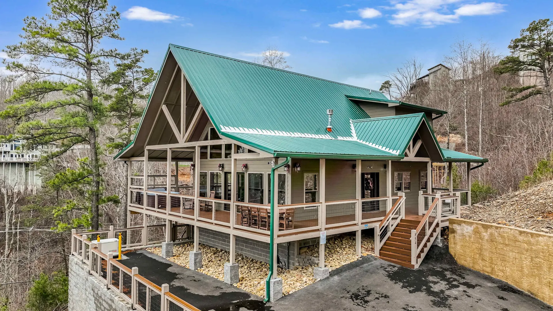 Chalet Village Gatlinburg - Mountain Views!