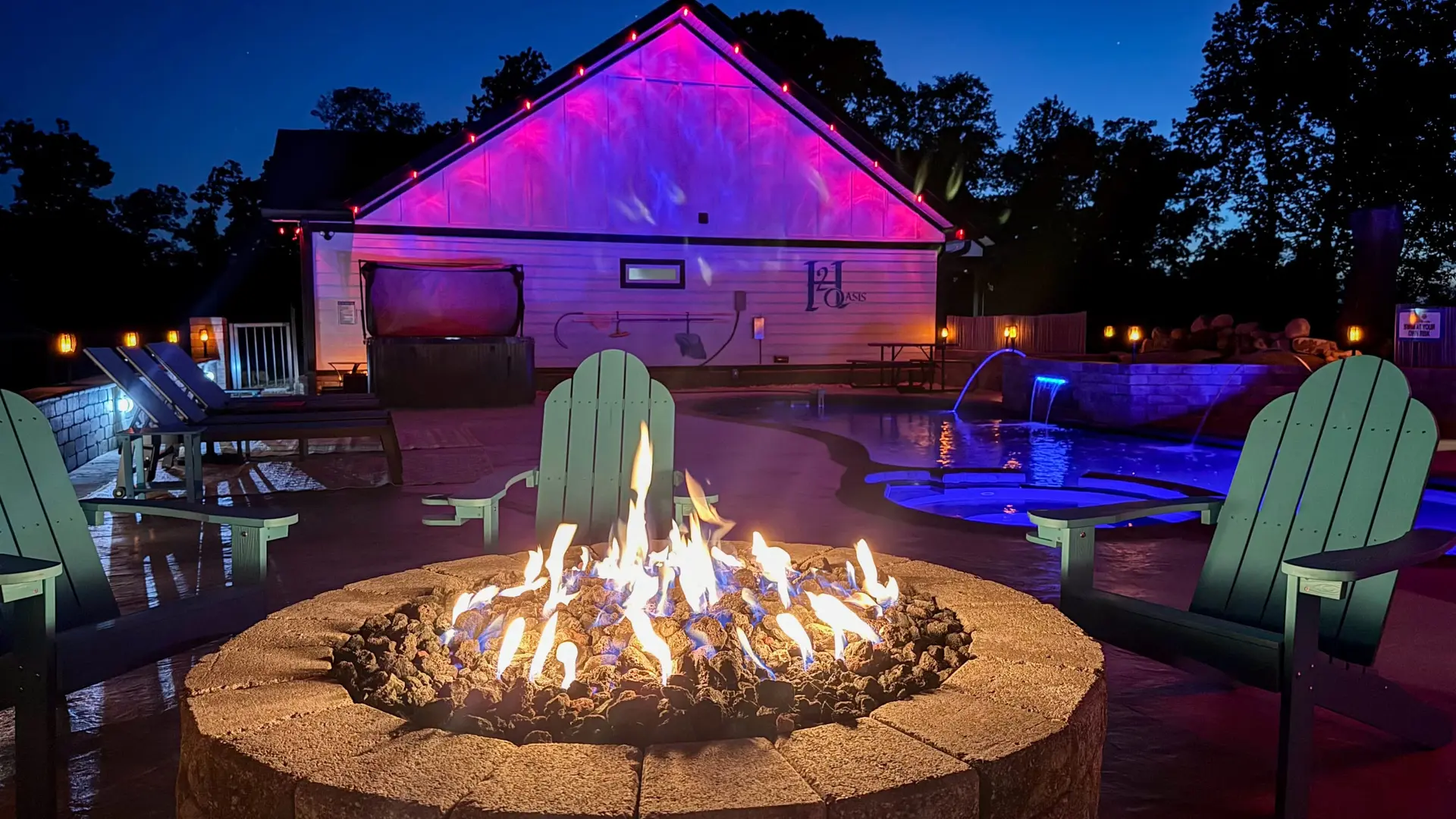 H2Oasis Incredible Heated Pool - Mountain Views!