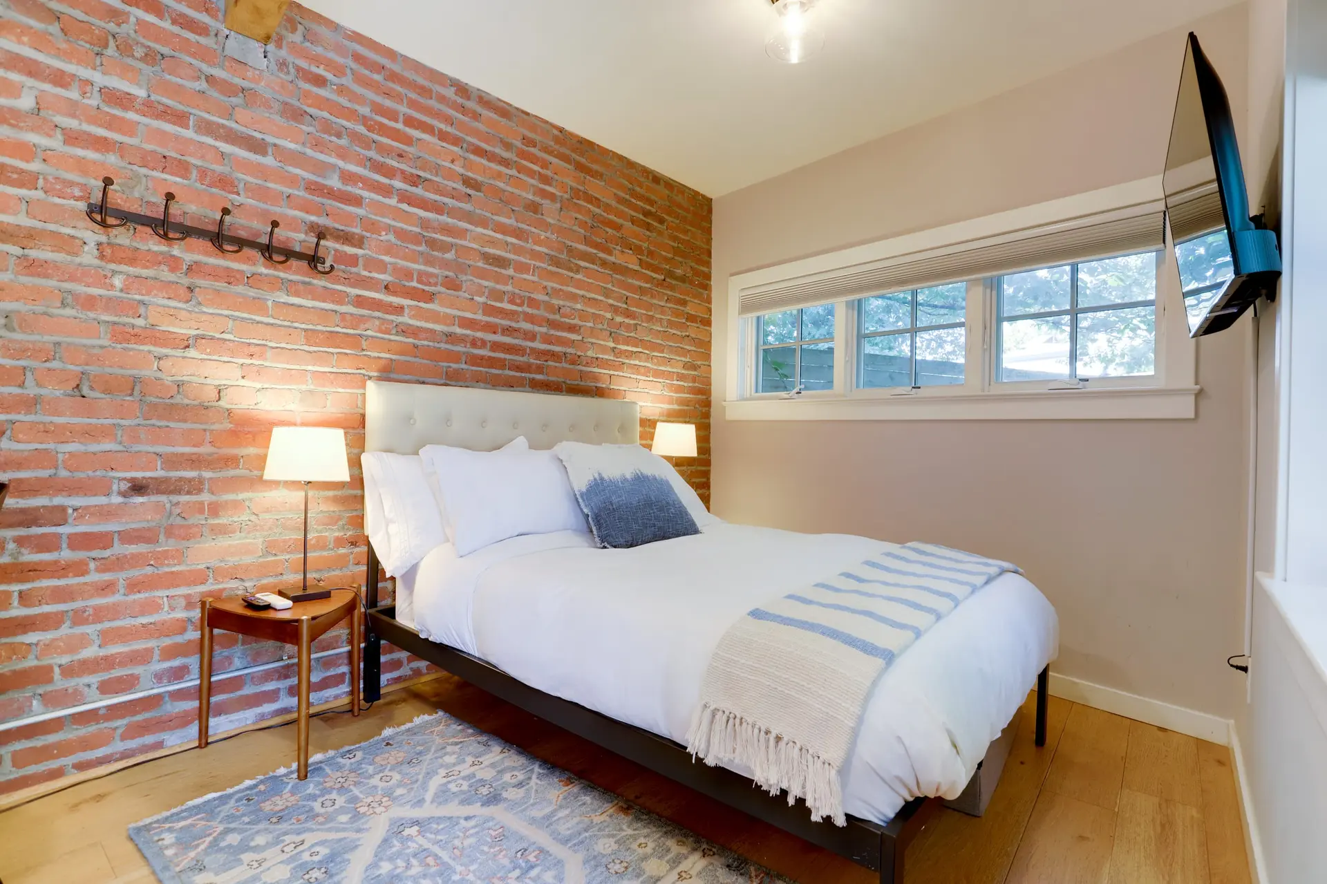 Sojourn Studio Private Carriage House for Two