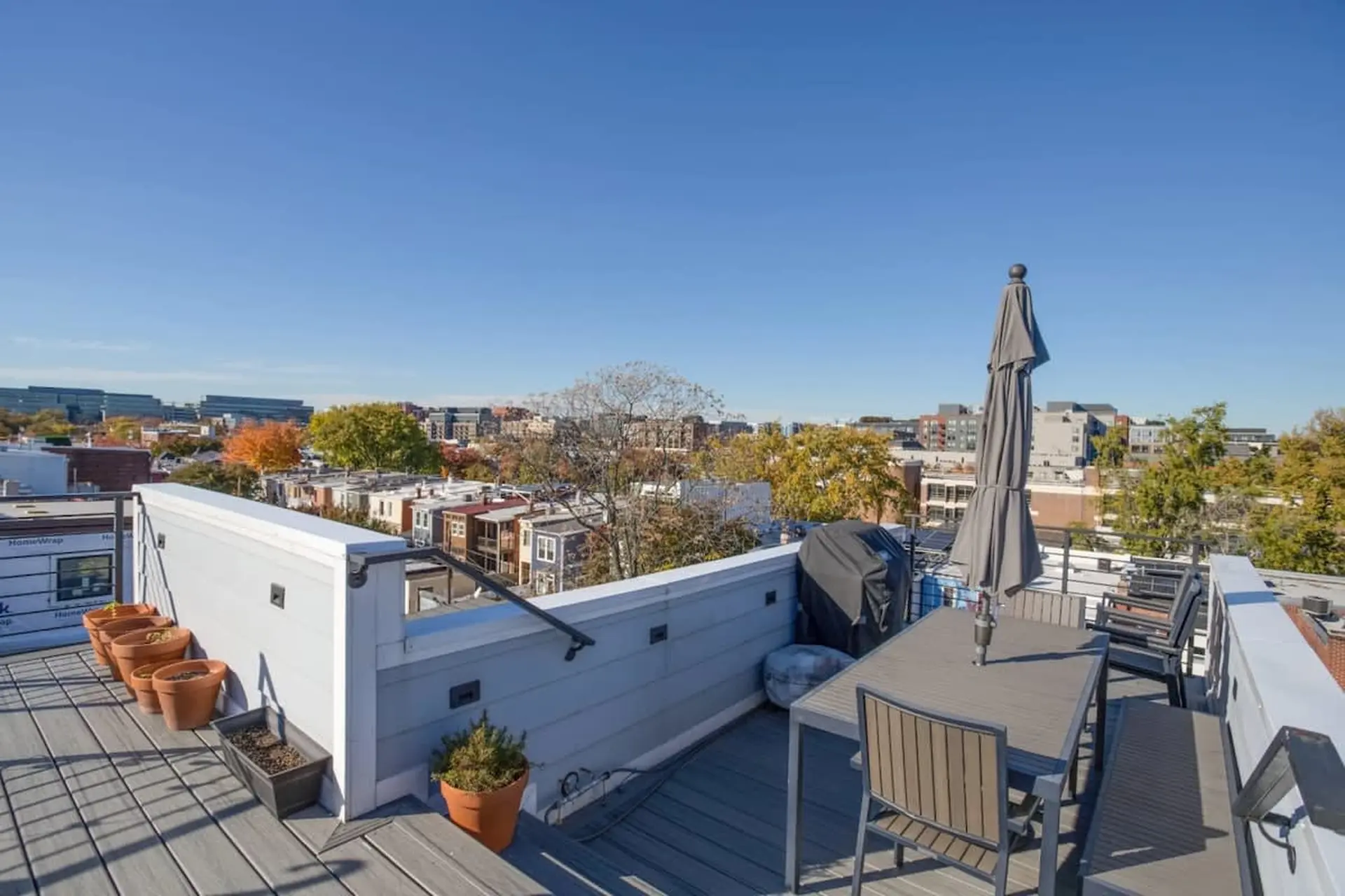 Stunning Capitol Hill Home w/ ROOFTOP + Garage