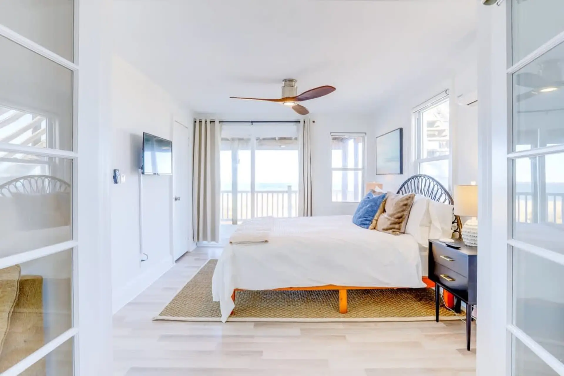 Sojourn | Ultimate Beach Front 2 Bedroom